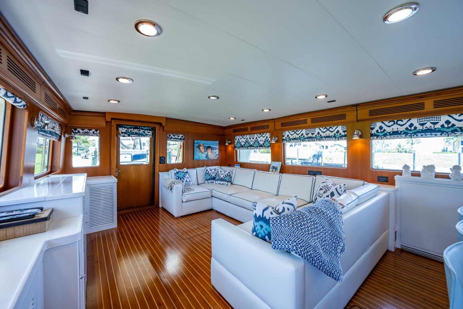 2013 Marlow Explorer Enclosed Bridge (CB) - Image 49