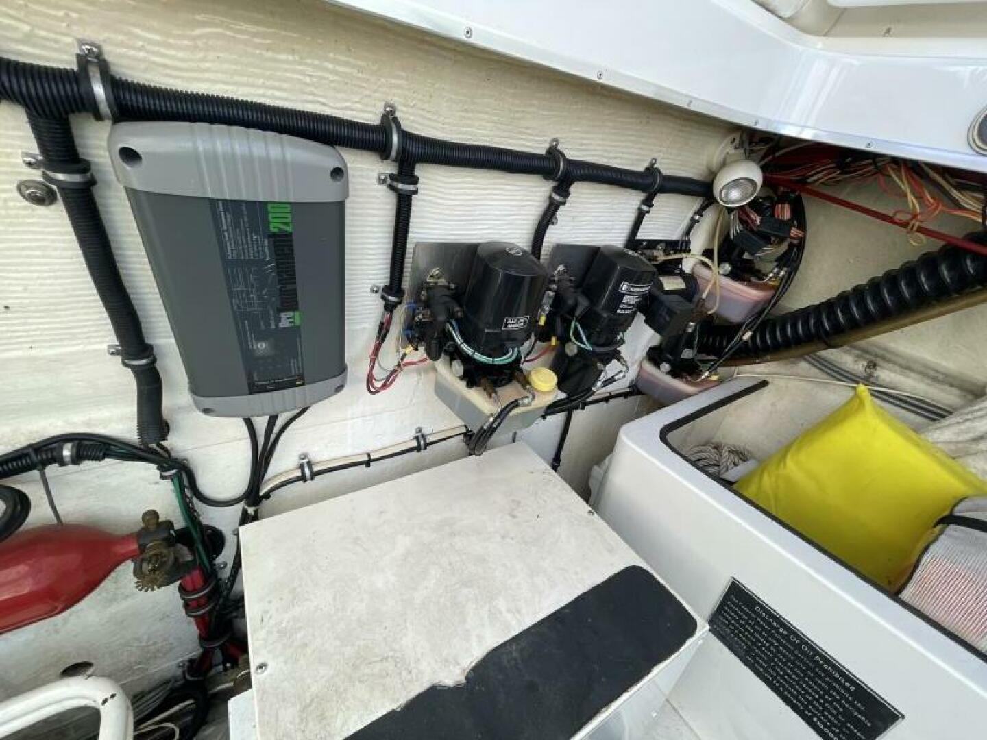 1993 Fountain 38 Sport Cruiser - Image 23