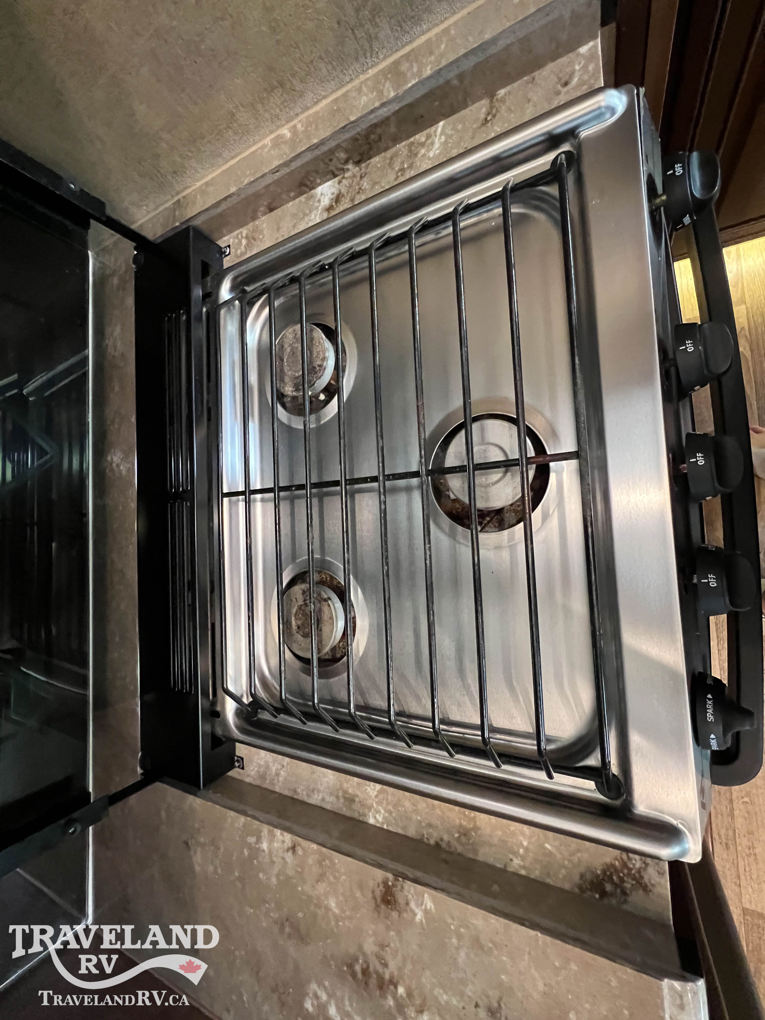 2015 Jayco Pinnacle 36RSQS - Image 13