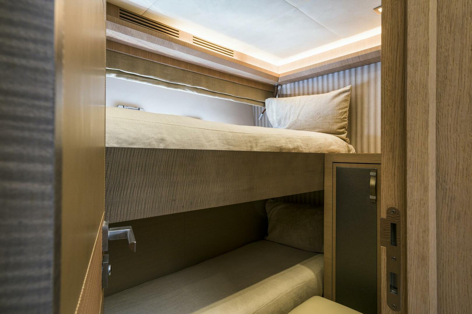 2016 Monte Carlo Yachts Custom - Image 22