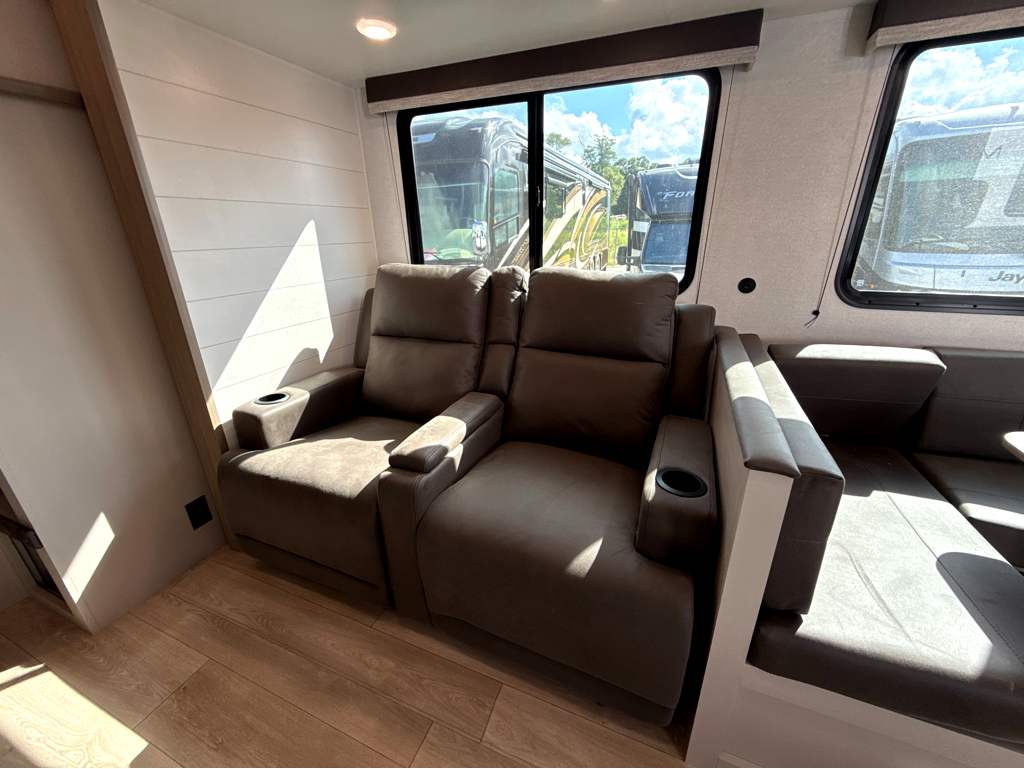 2027 JAYCO JAY FLIGHT 280BHS - Image 13