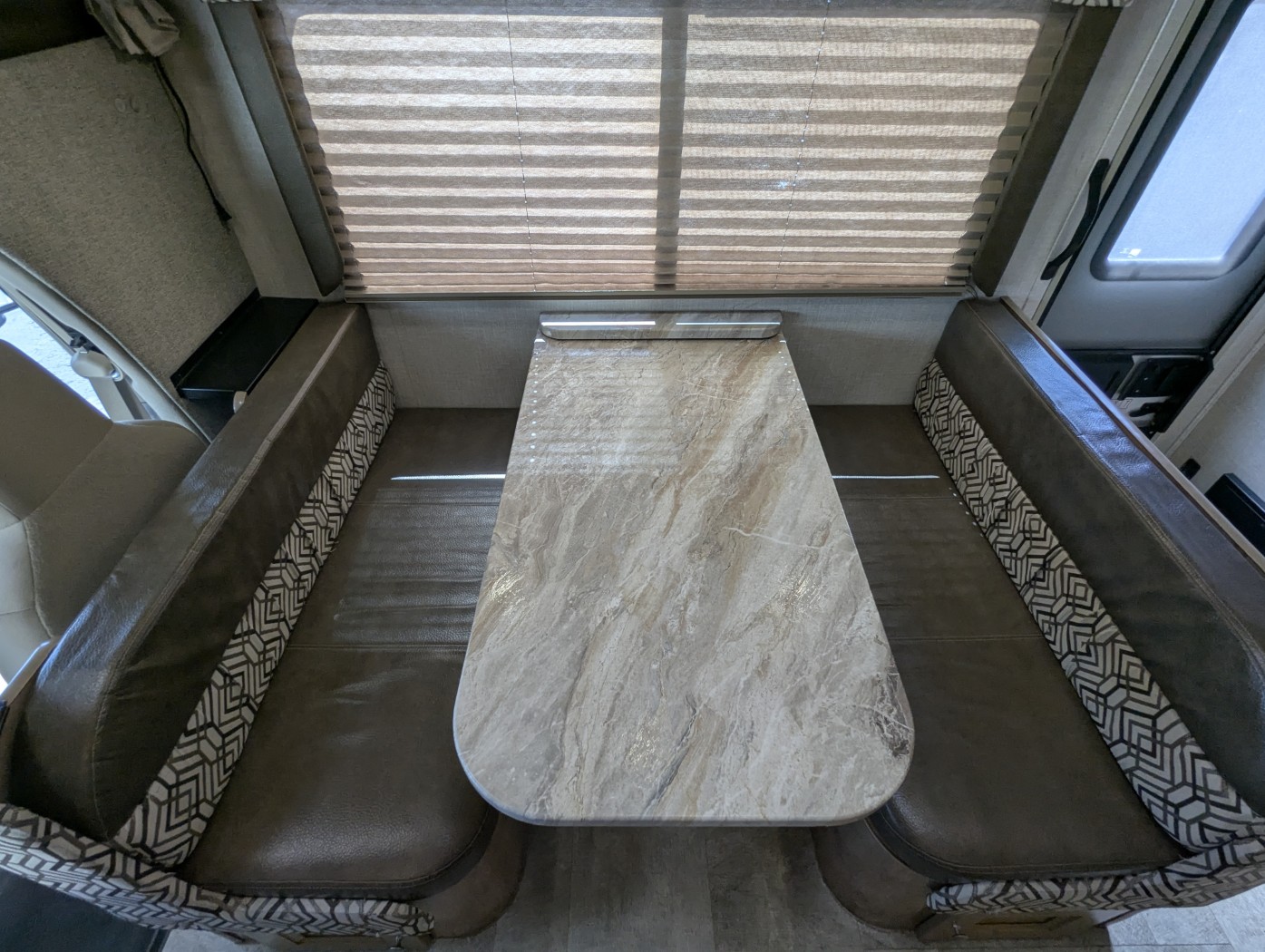 2020 Coachmen Leprechaun 260RS - Image 20
