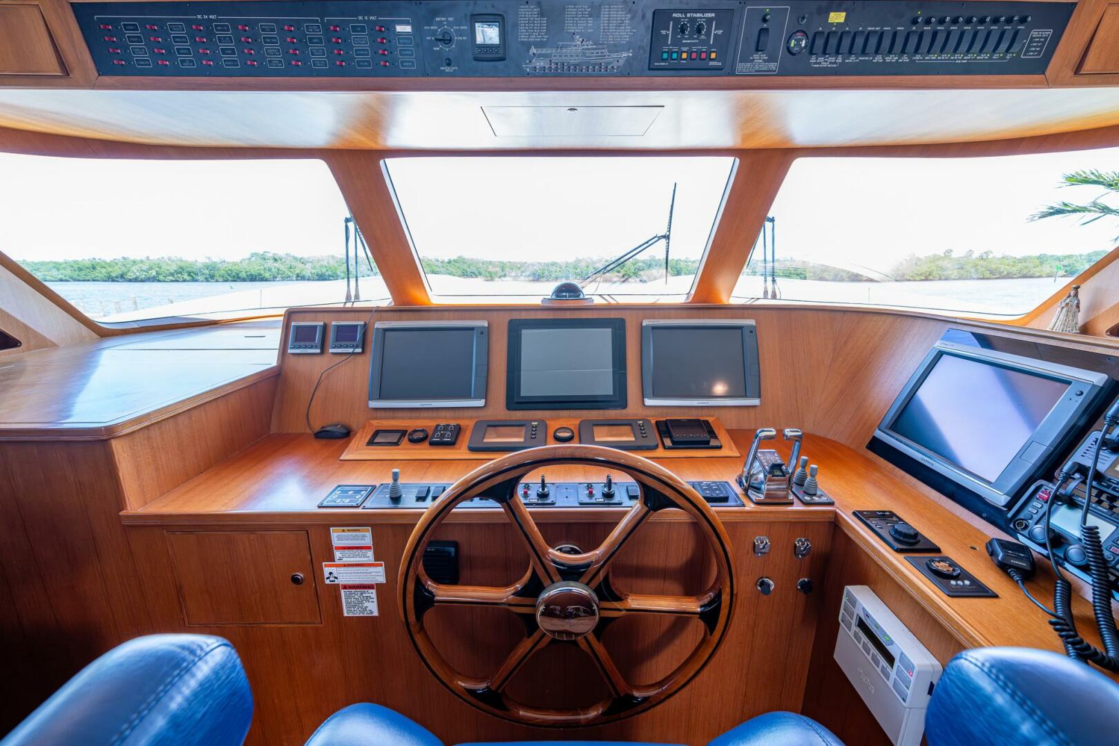 2013 Marlow Explorer Enclosed Bridge (CB) - Image 30