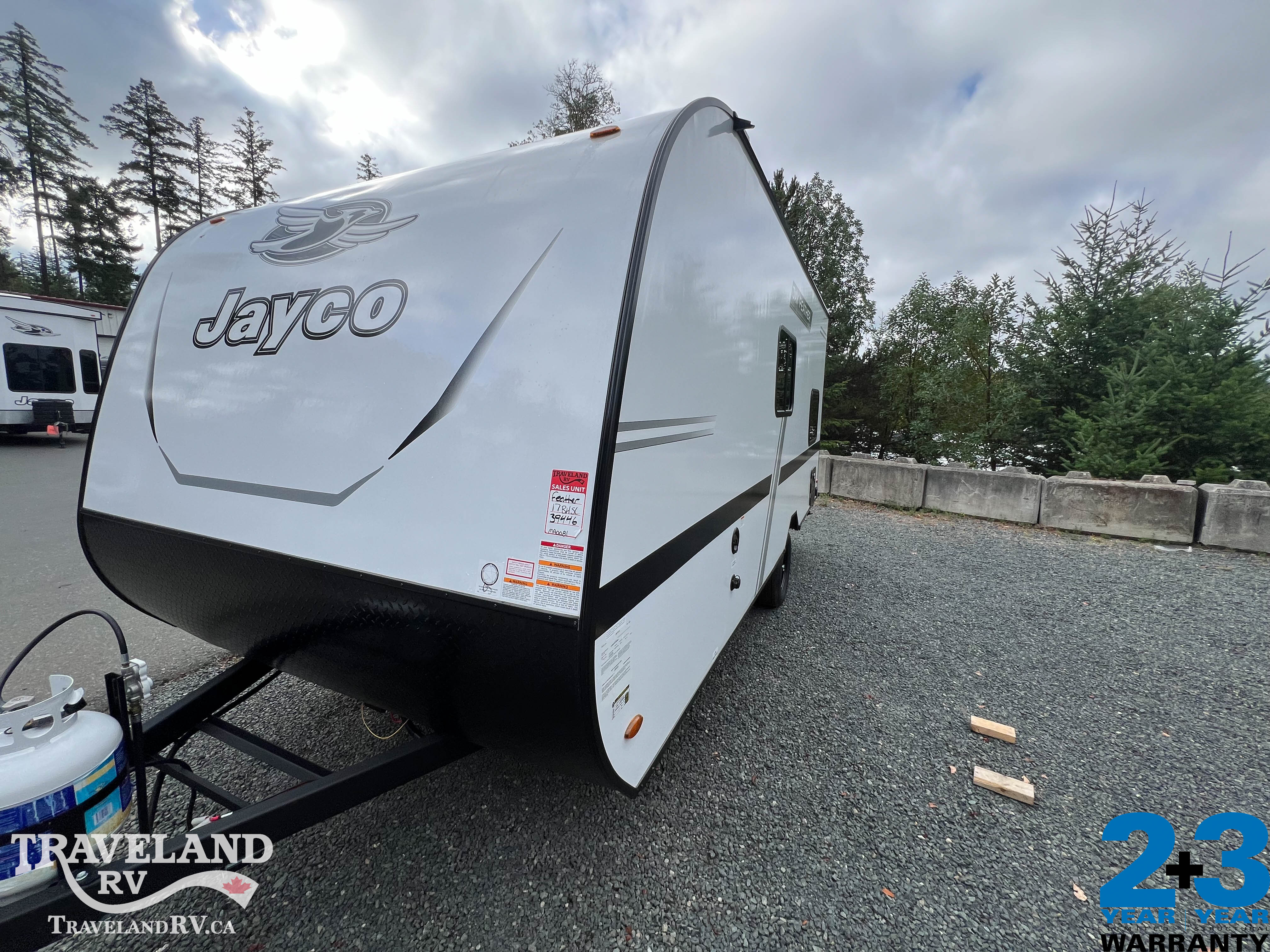 2027 Jayco Jay Feather Air SL 17BHSL - Image 5