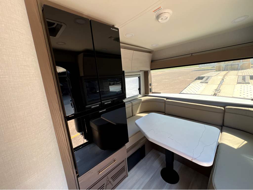 2025 GRAND DESIGN SERENOVA 160LG - Image 9
