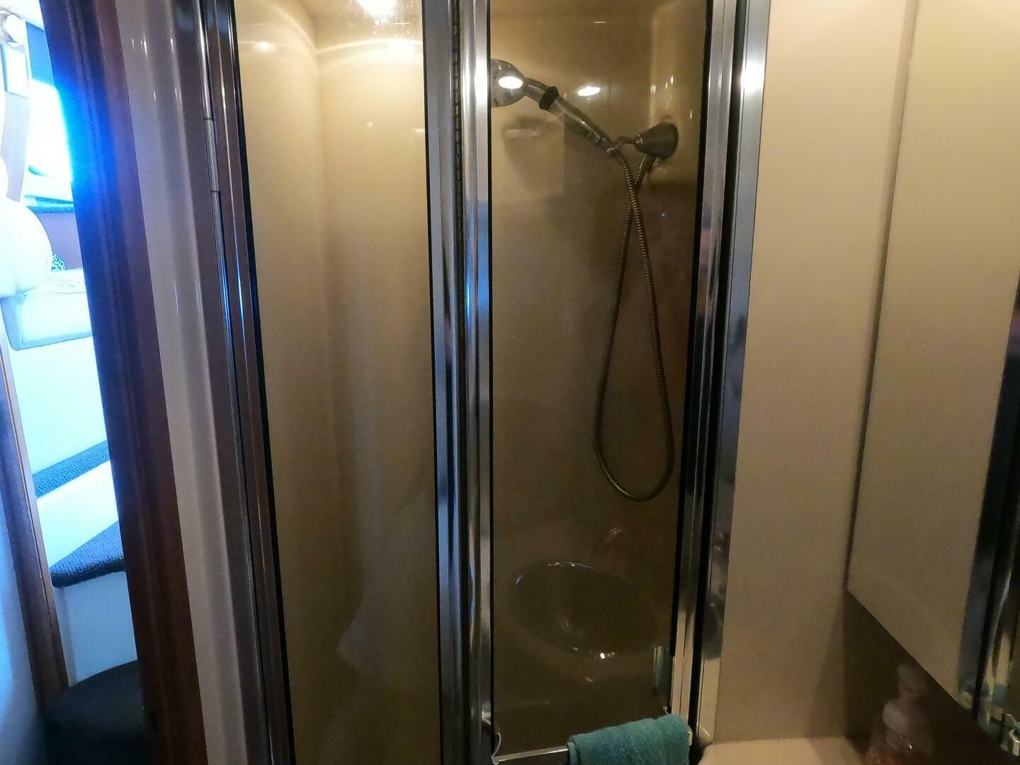 2003 Meridian 34 Convertible - Image 33
