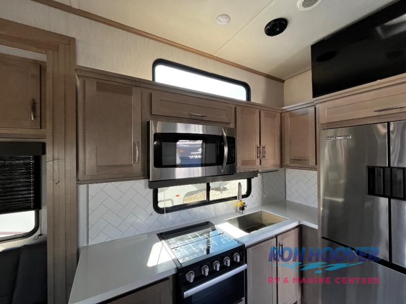 2024 GRAND DESIGN 355G - Image 22