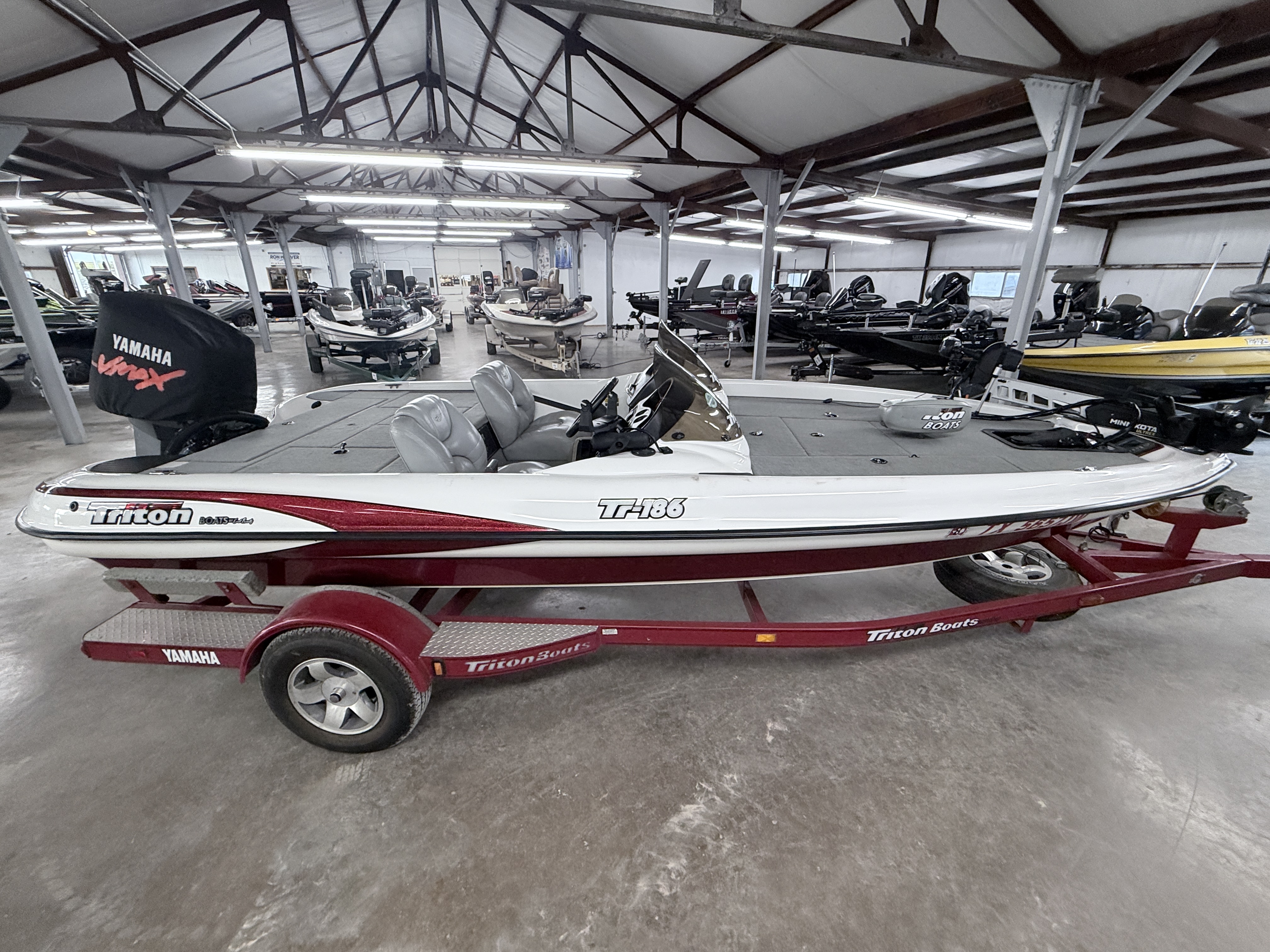 2003 TRITON 2003 TR-186DC - Image 3