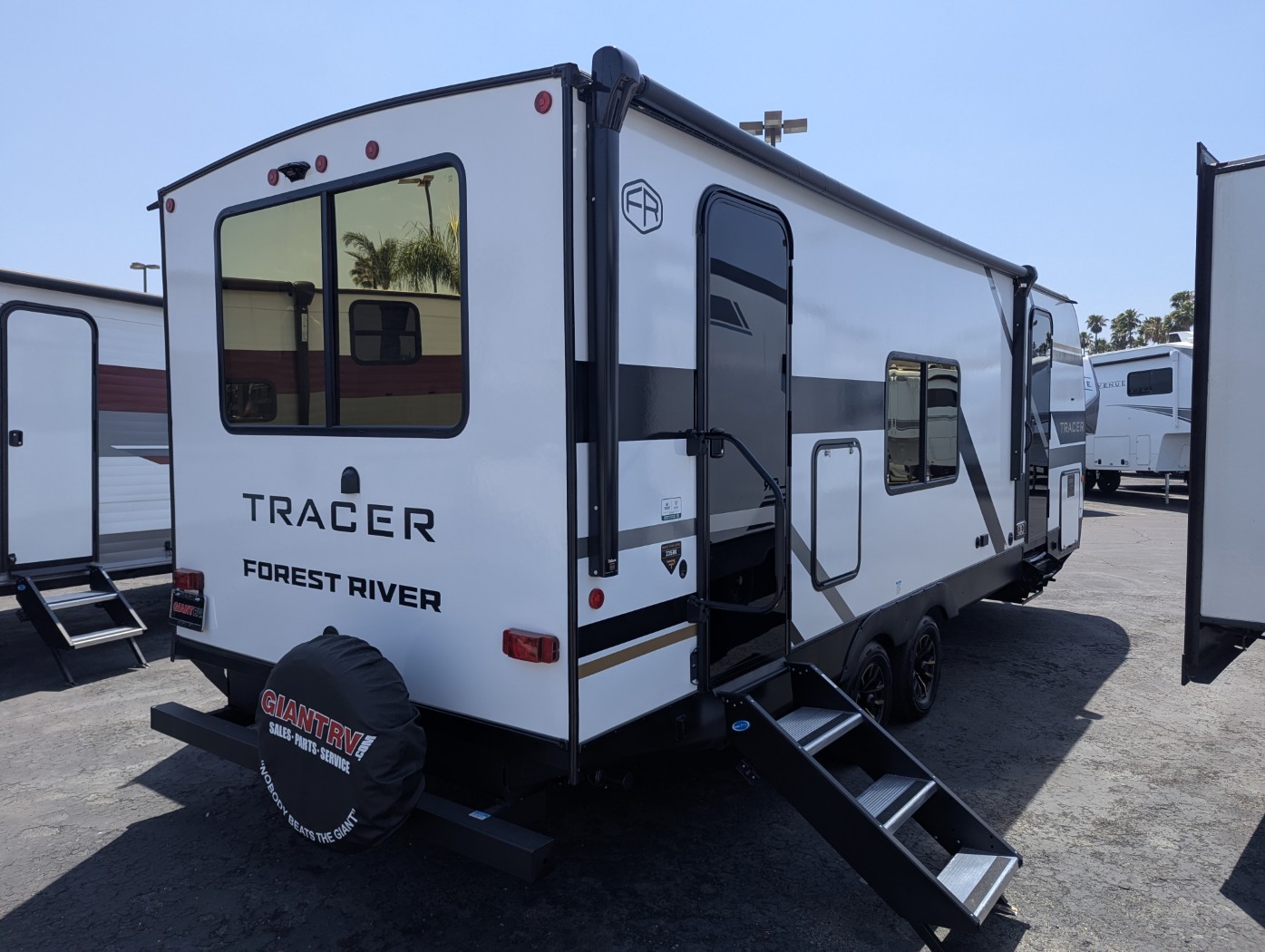 2026 Prime Time Tracer 235RK - Image 5