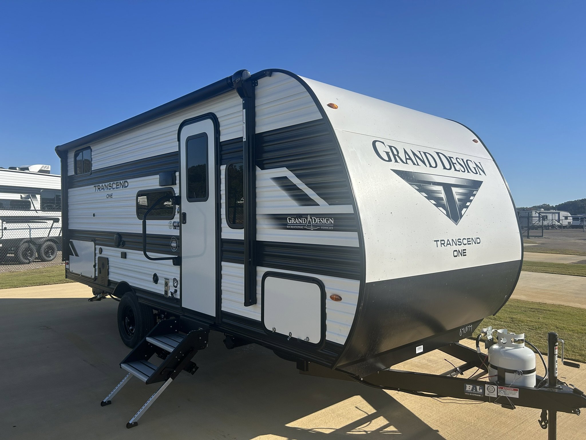 2026 GRAND DESIGN TRANSCEND 161BH - Image 1