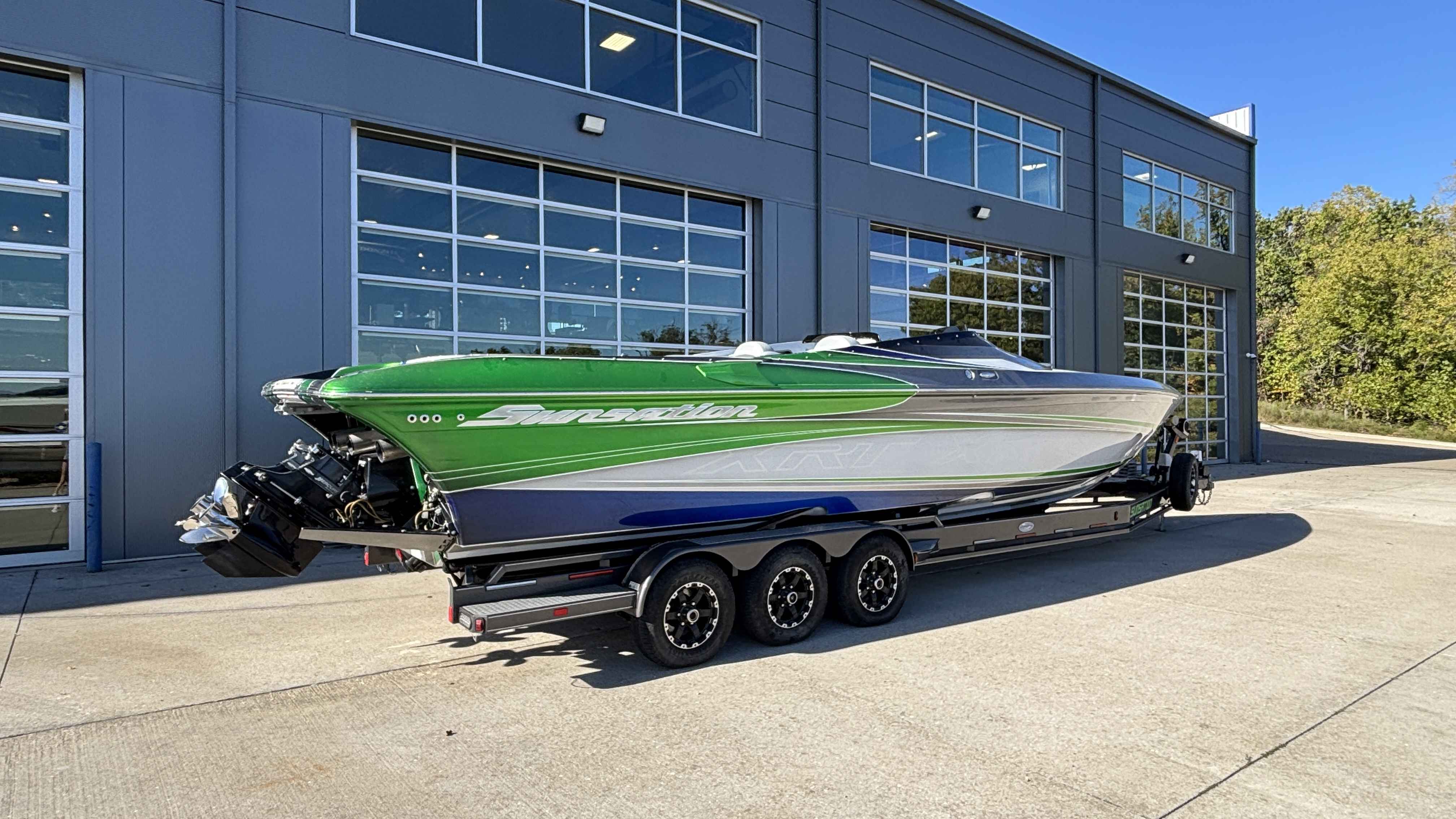2013 Sunsation  36 XRT - Image 2