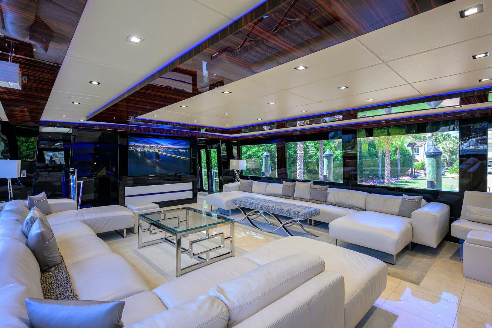 1997 Broward 108 Raised Pilothouse - Image 17