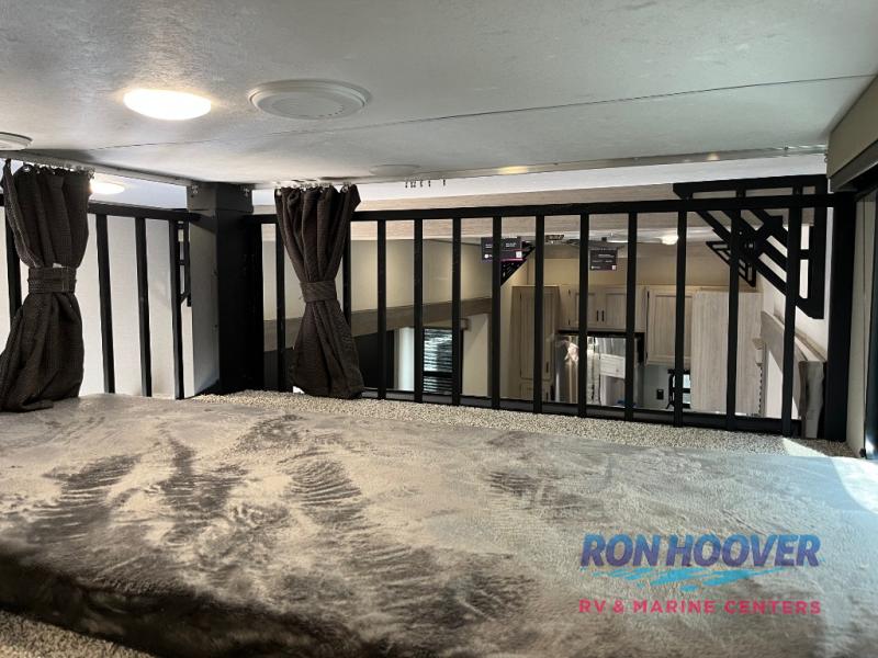 2026 COACHMEN CATALINA 44CONDO - Image 29