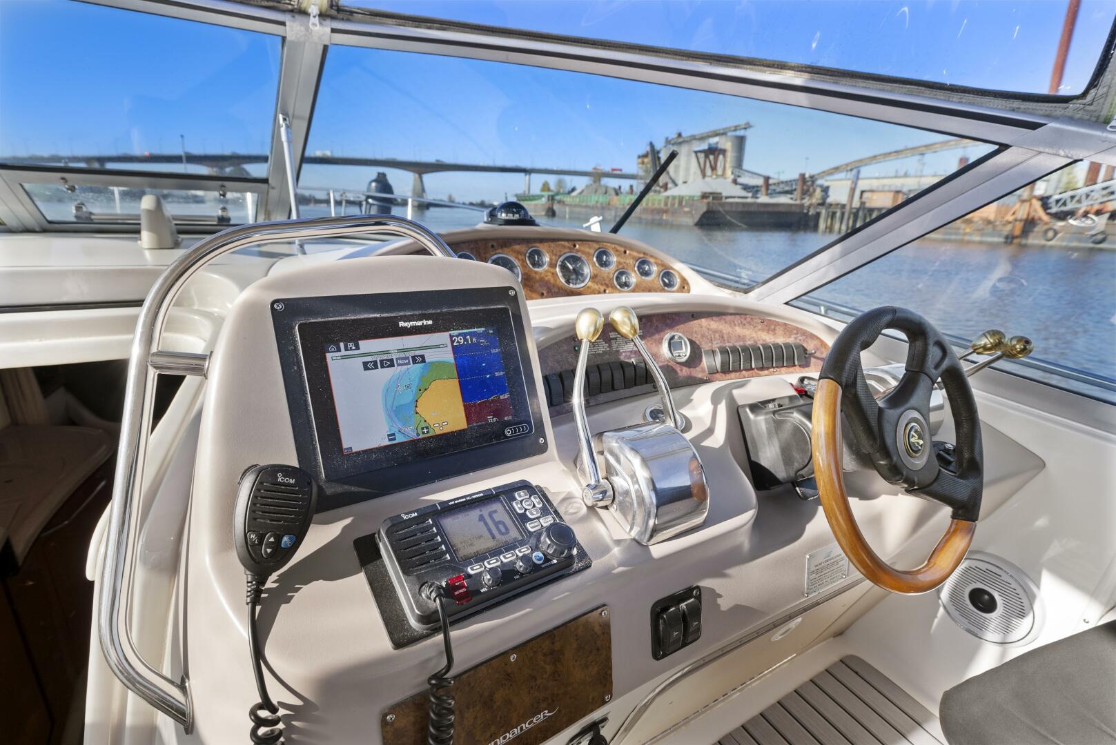 2001 Sea Ray - Image 7