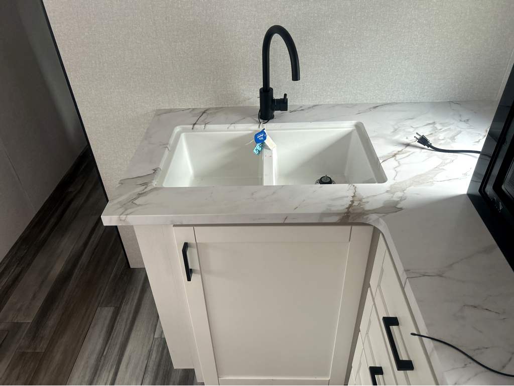 2026 JAYCO JAY FLIGHT SLX 330TBS - Image 13