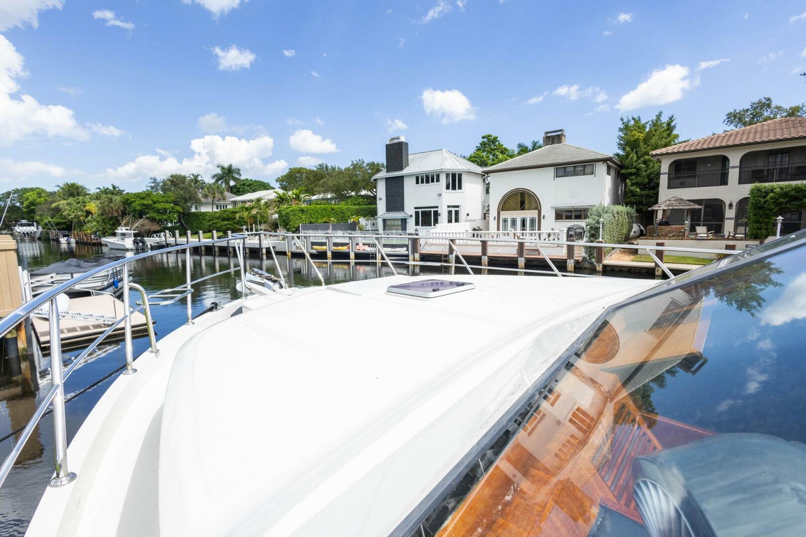 2005 Ocean Alexander Raised Pilothouse Flybridge Sedan - Image 43