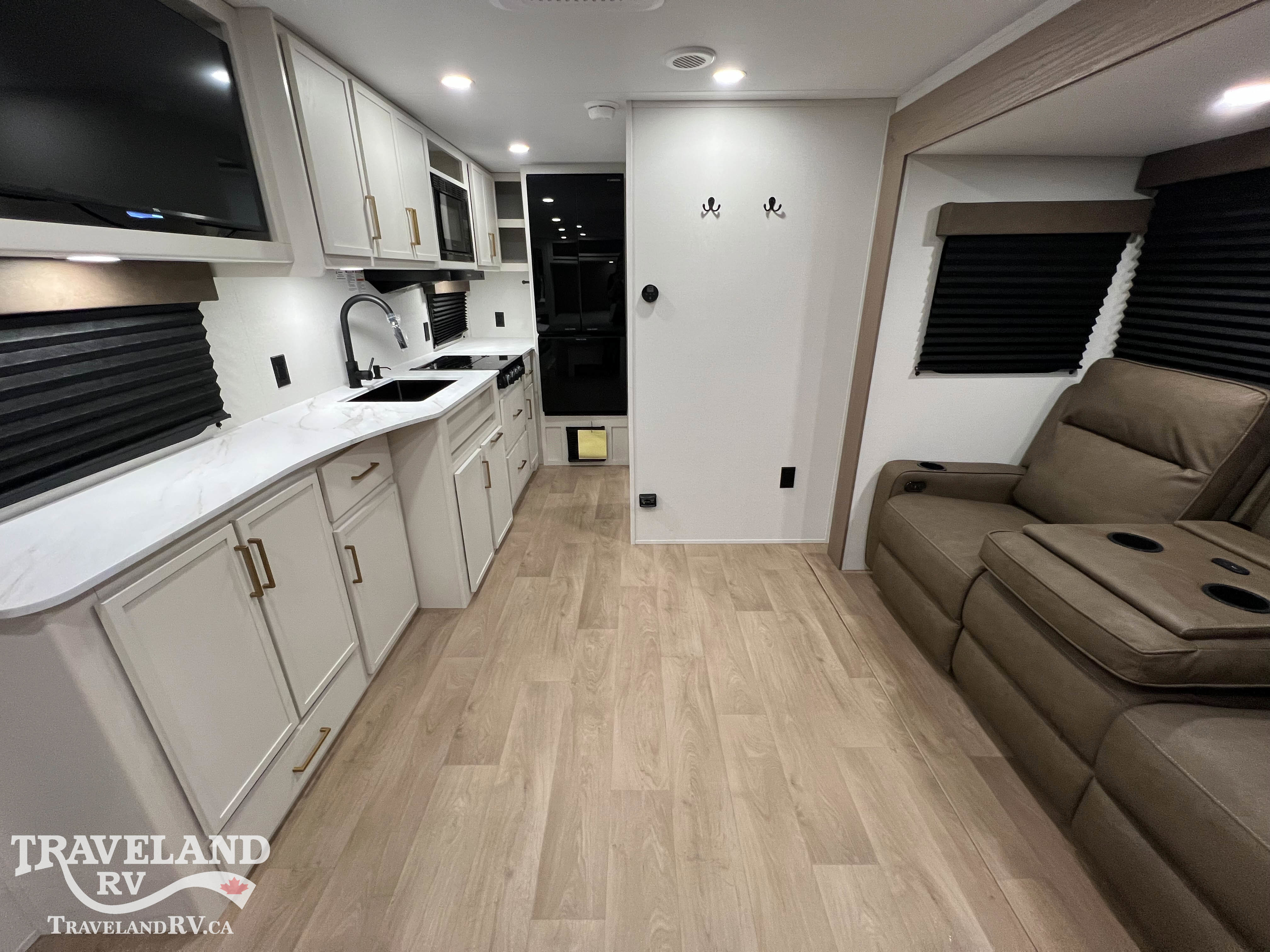 2026 Grand Design Transcend XPLOR 20MKX - Image 3