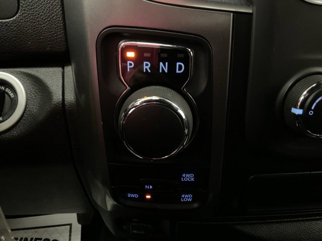 2024 Ram 1500 Classic Quad Cab Warlock 4WD - Image 22