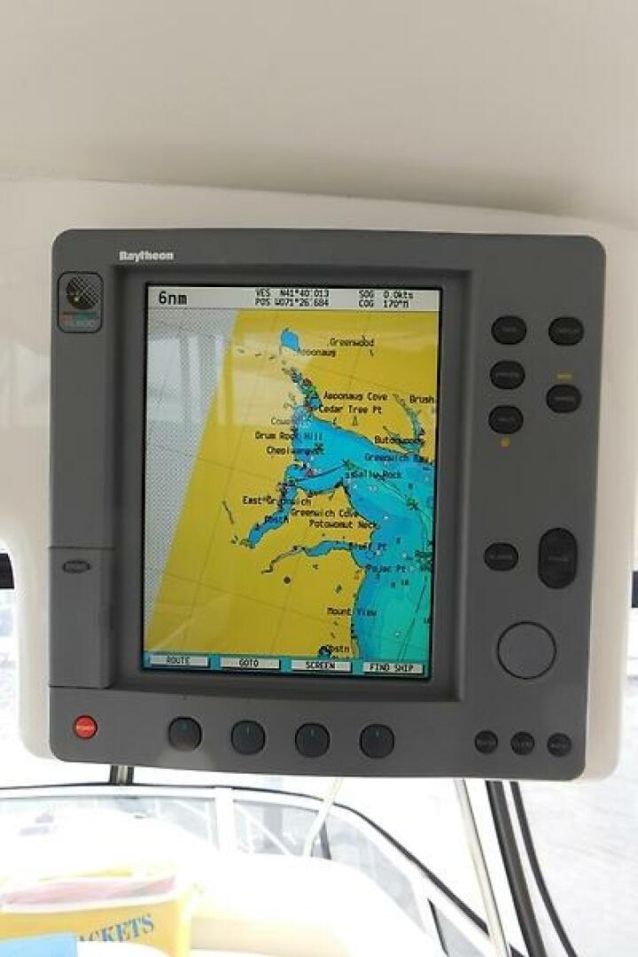 2003 Sea Ray 480 Sedan Bridge - Image 24