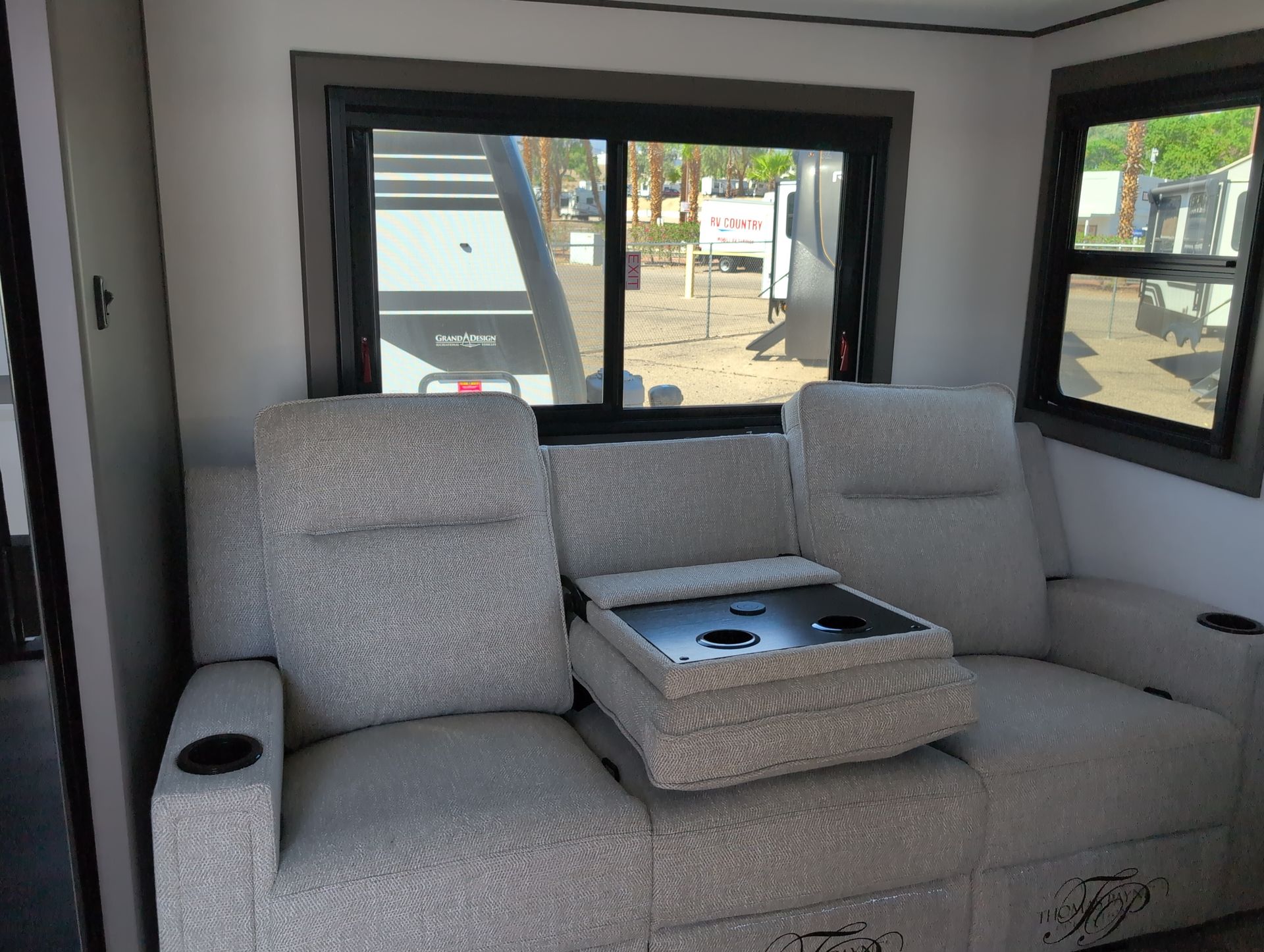 2027 Grand Design Reflection Travel Trailer 322FKTS - Image 19