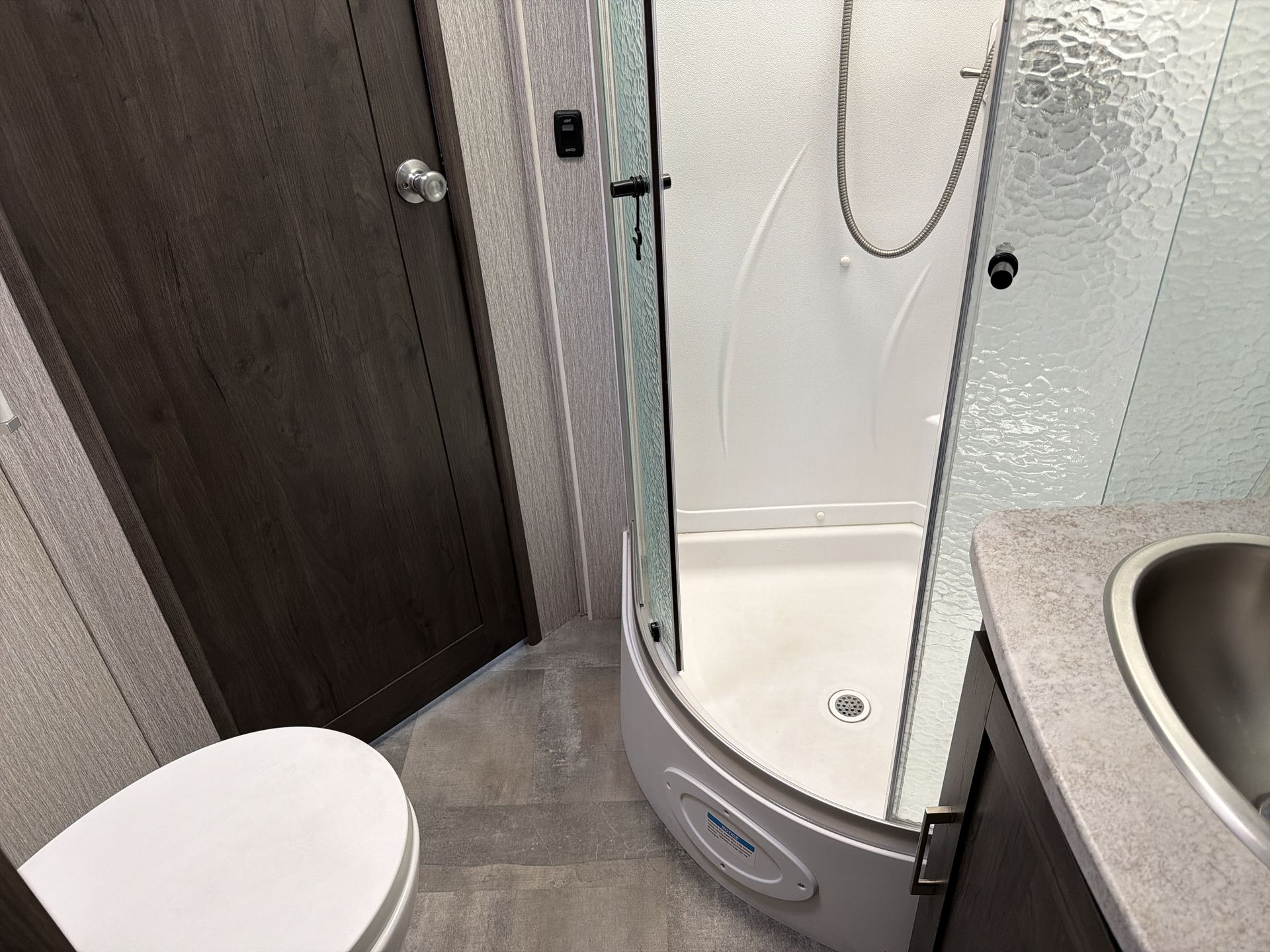 2023 Coachmen Pursuit 31BH - Image 26