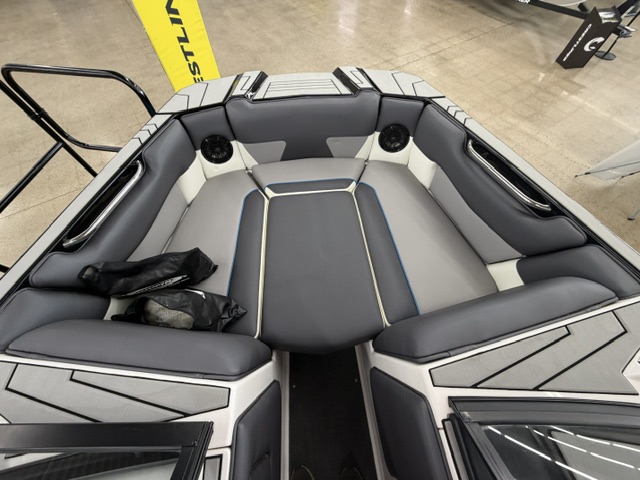 2020 MOOMBA HELIX - Image 12