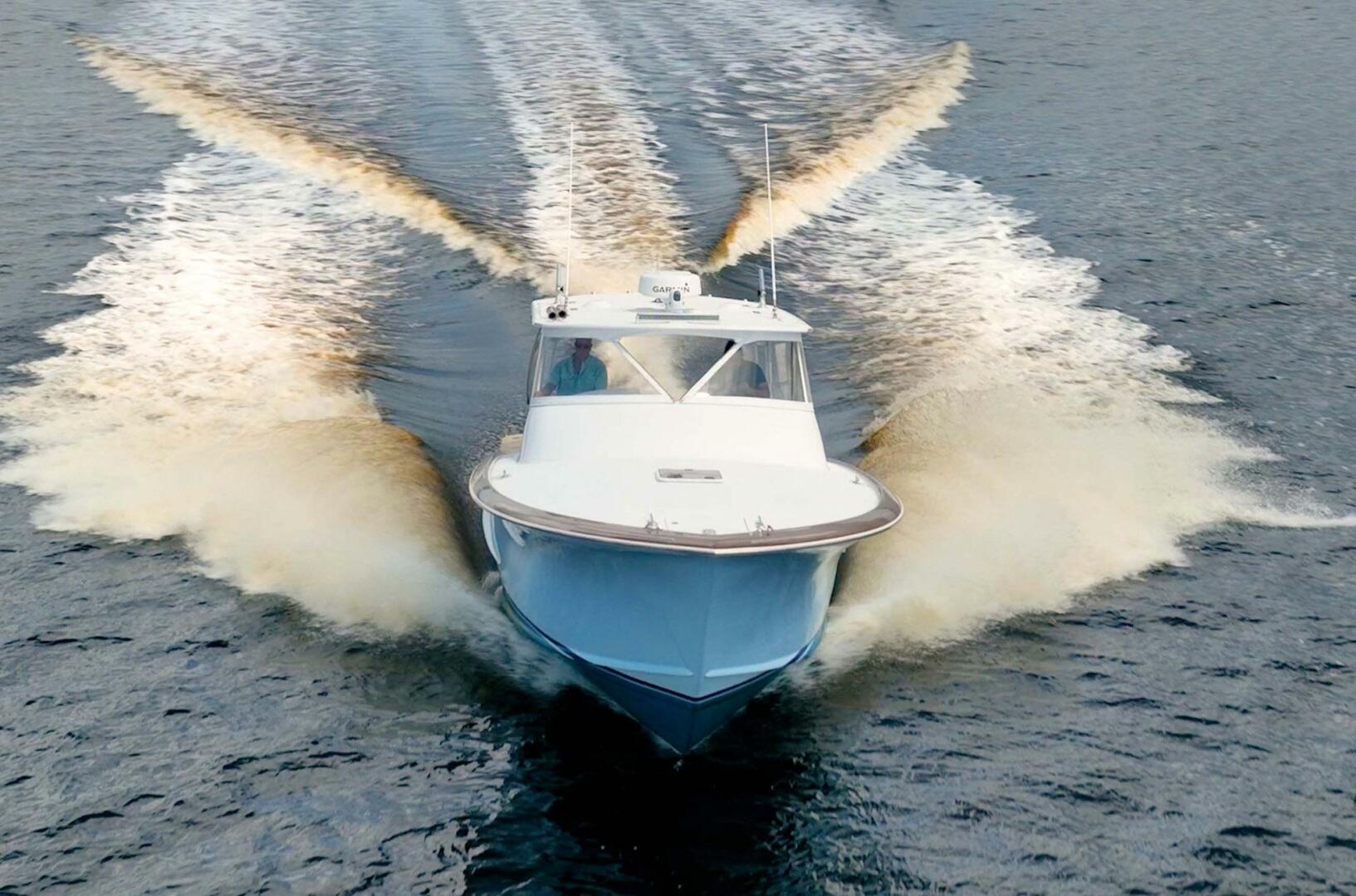 2012 Winter Custom Yachts 38 Express - Image 3