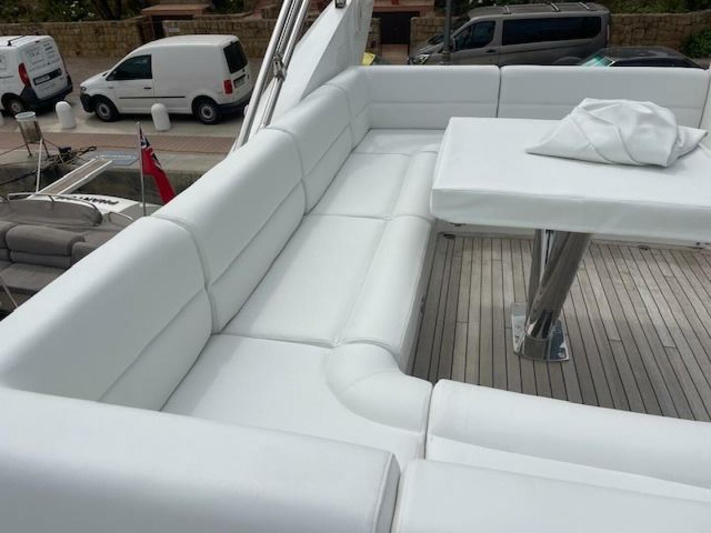 2015 Sunseeker Sport Yacht 68 - Image 25