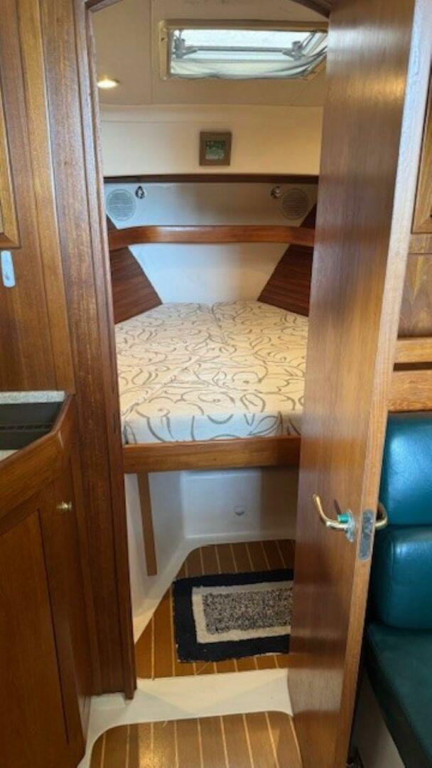2000 Mainship 34 Pilot - Image 16