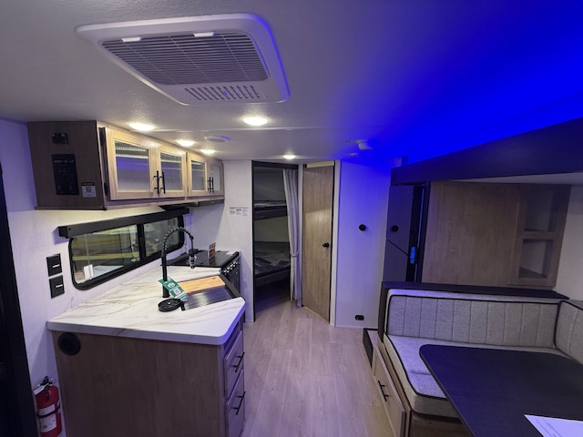 2026 CHEROKEE GREY WOLF 23MS - Image 11