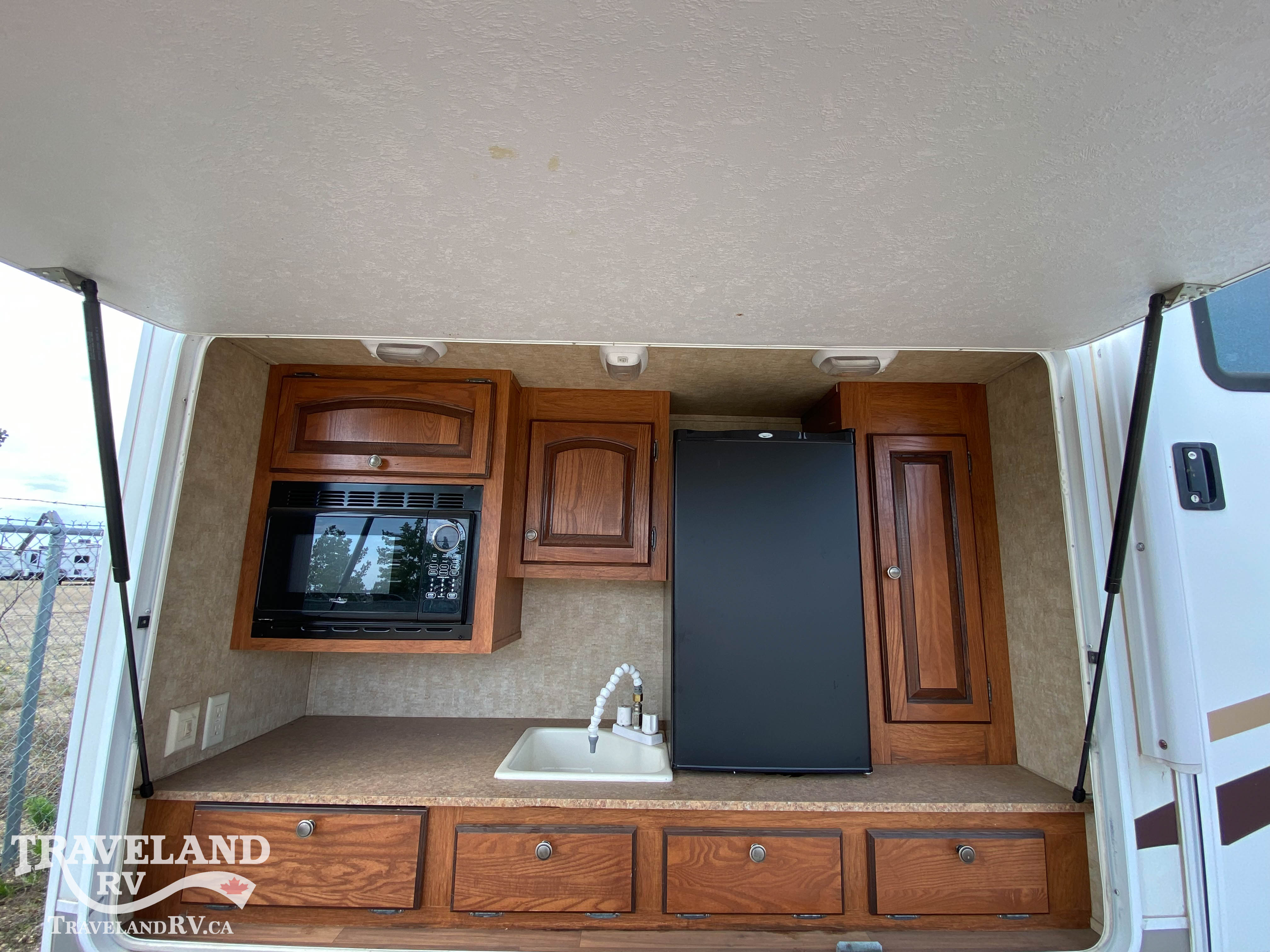 2012 FOREST RIVER PALOMINO SABRE 310BHOH - Image 7