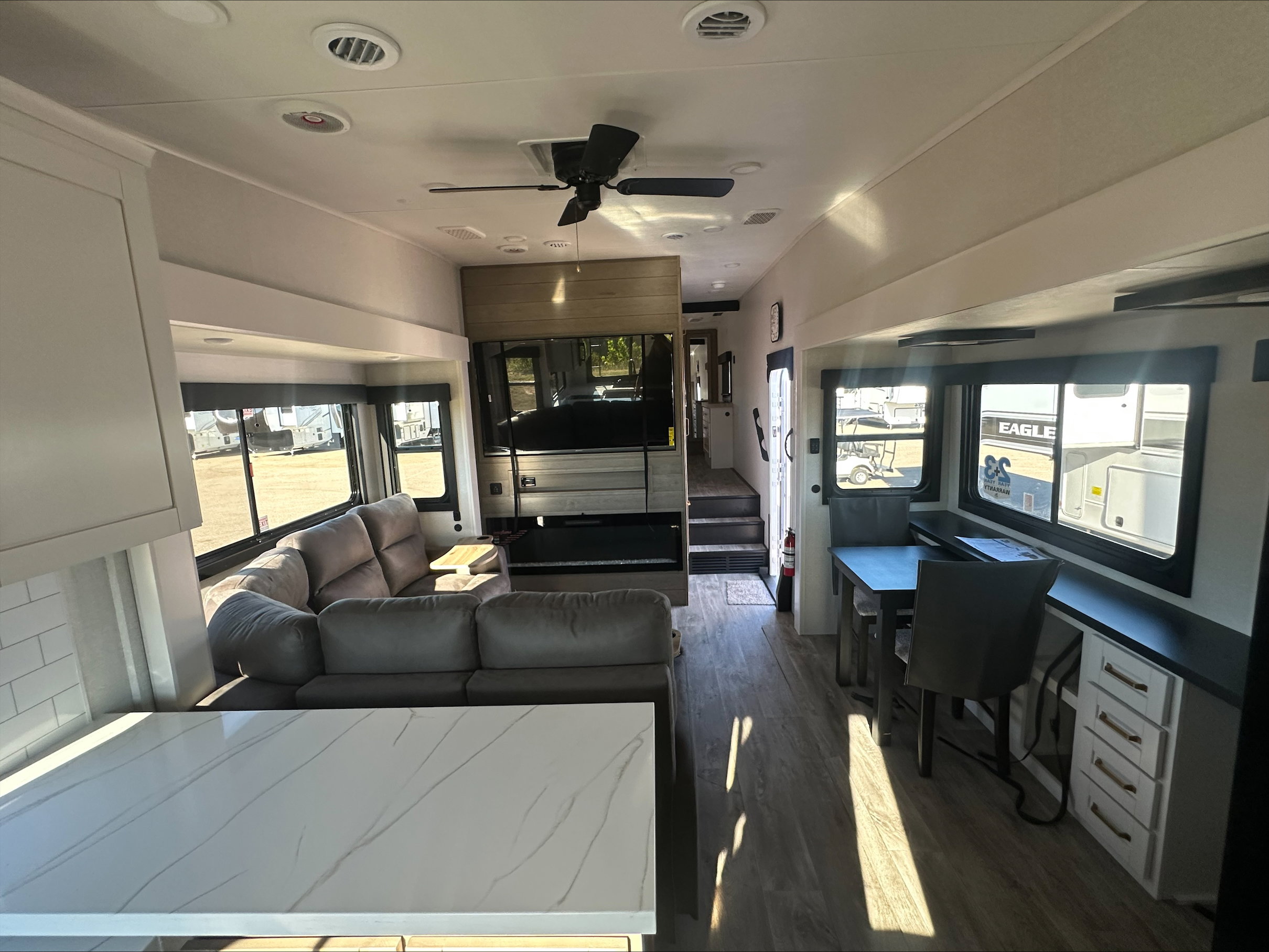 2026 JAYCO EAGLE 365UKTS - Image 15