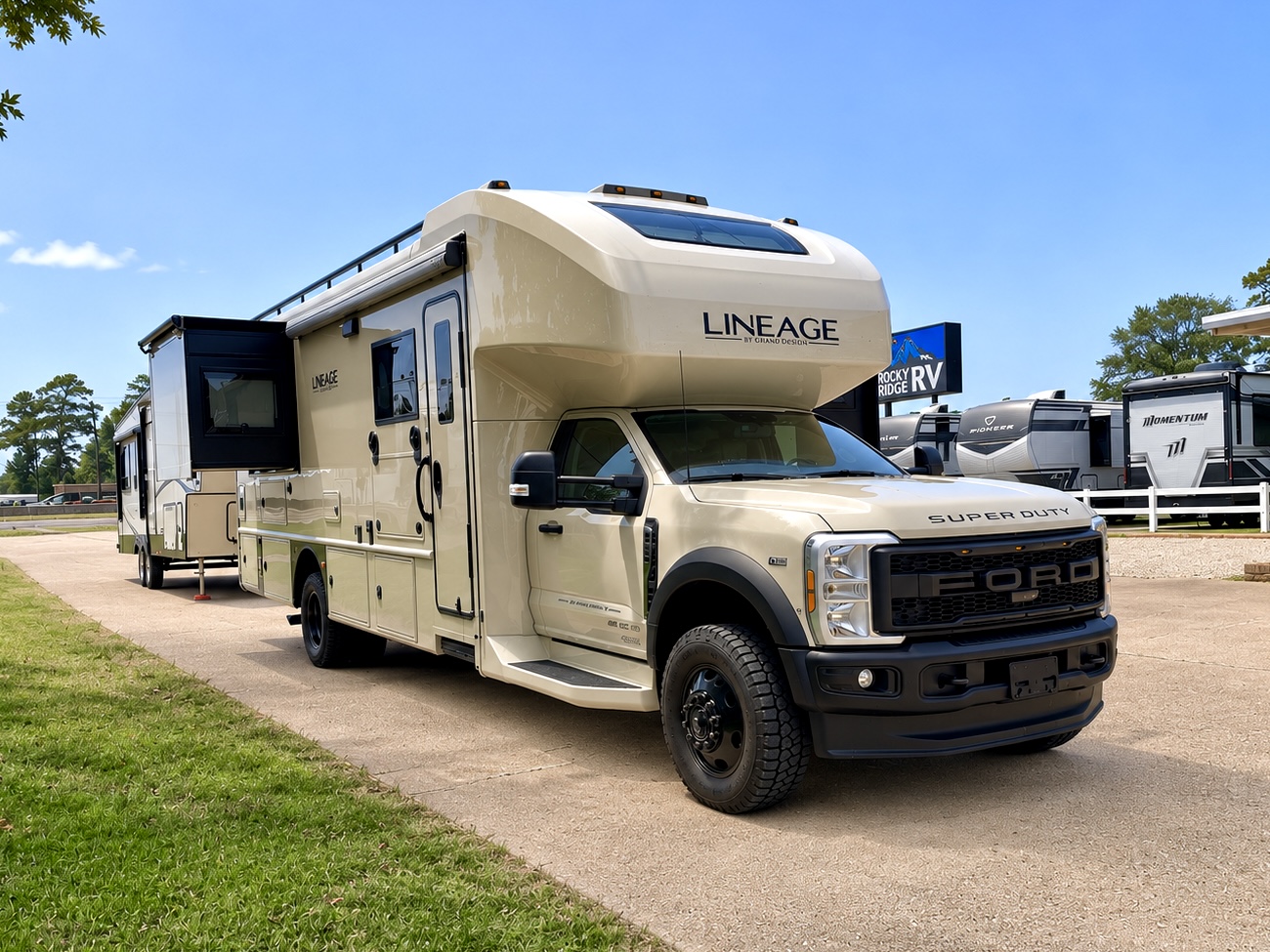 2027 Grand Design Lineage Series F 31ZW5 - Image 1