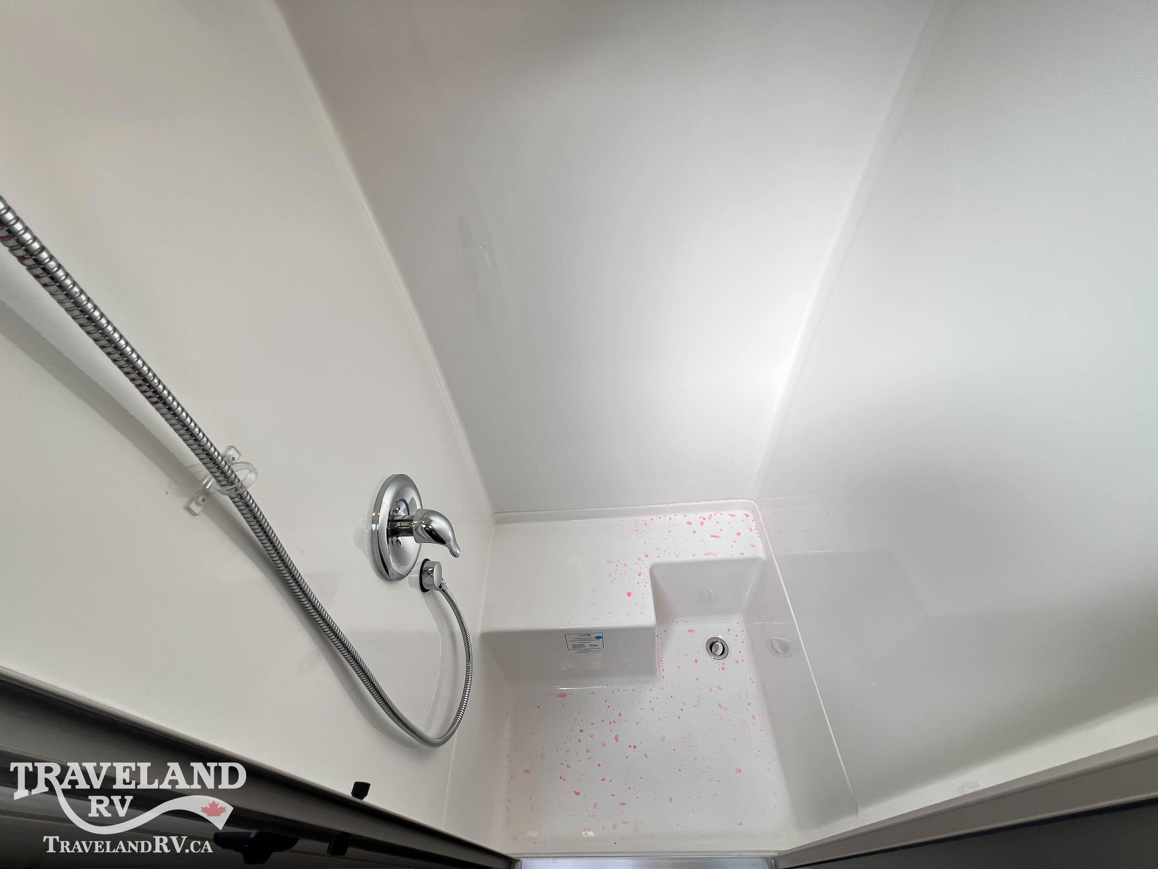 2026 Airstream Flying Cloud 27FB - Image 33