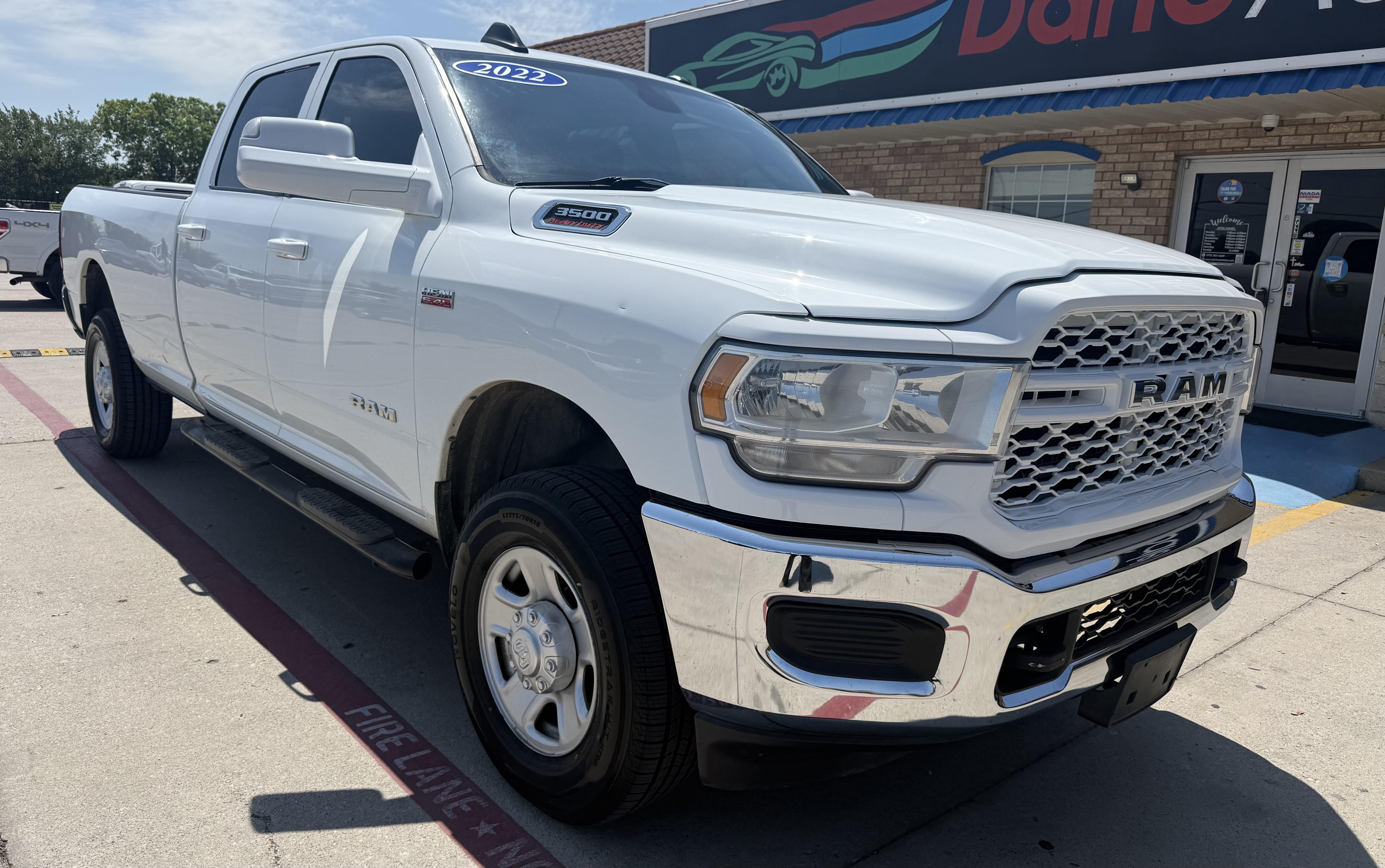 2022 Ram 3500 Pickup Crew Cab Tradesman 4WD - Image 40