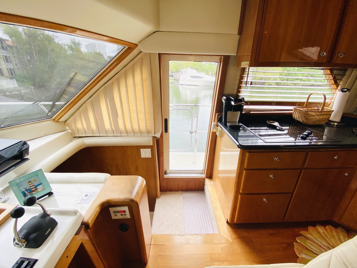 2003 Navigator 5700 Rival - Image 52
