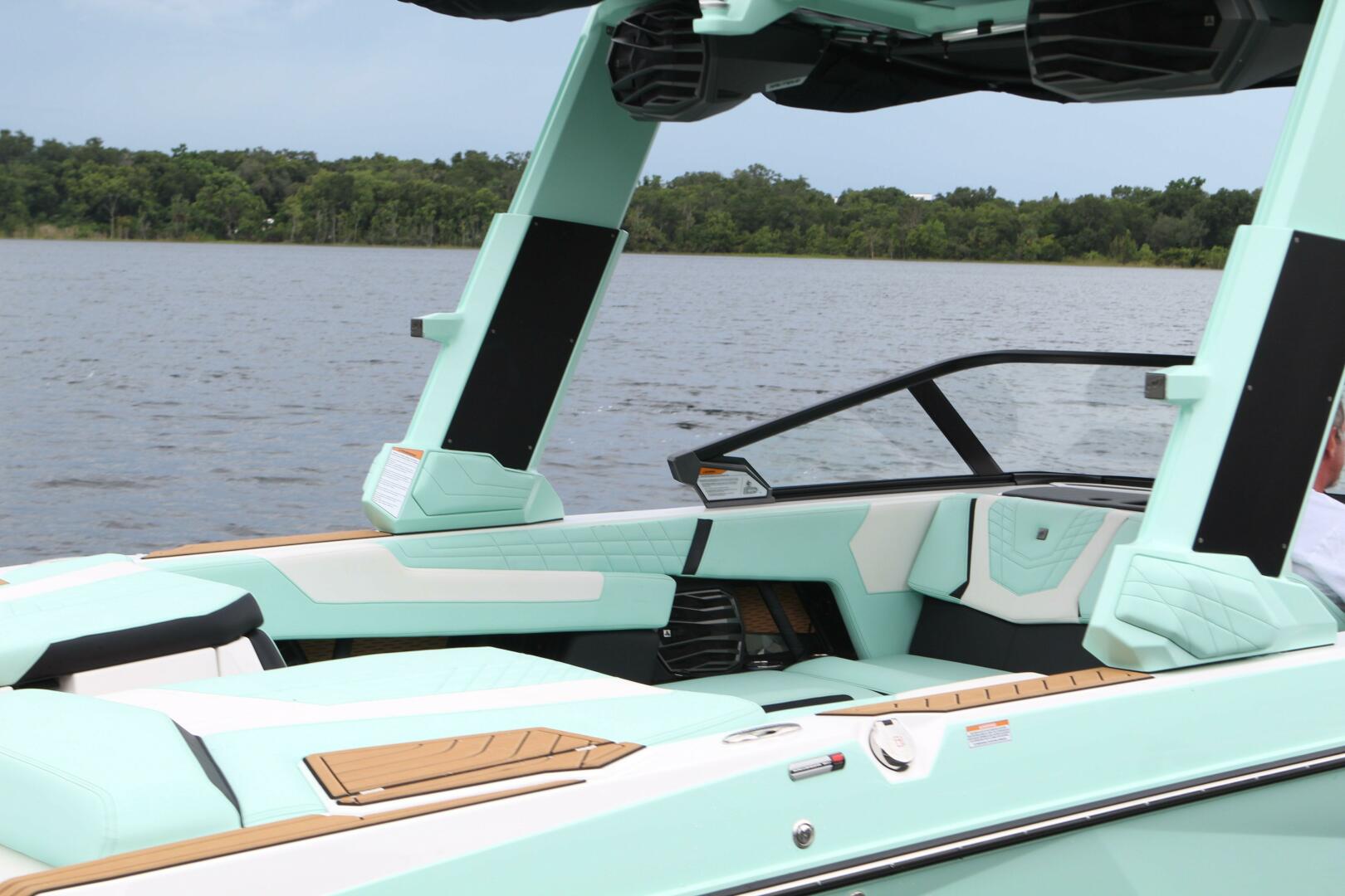 2024 Nautique Super Air Nautique G23 Coastal Edition Base - Image 20