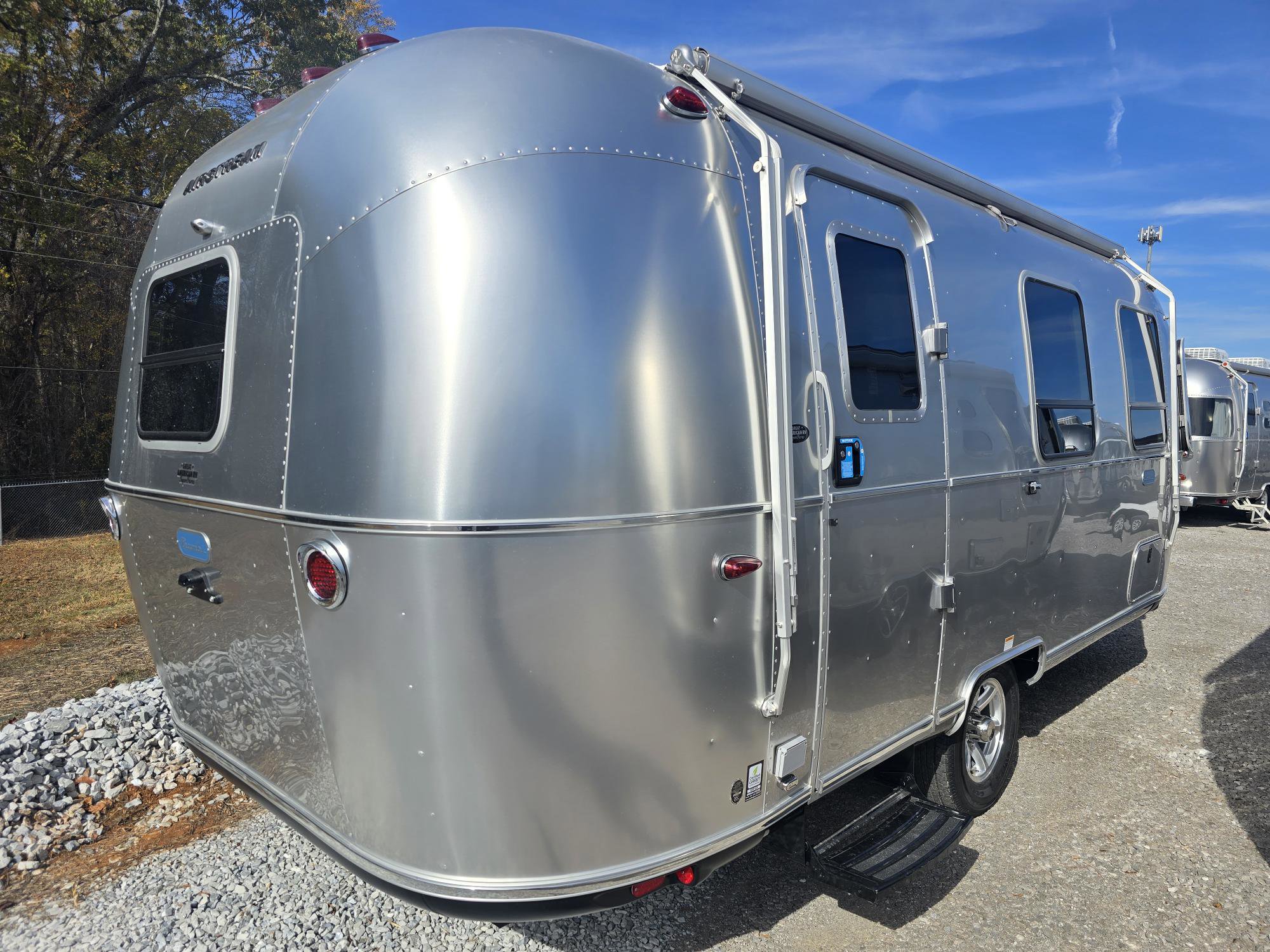2026 AIRSTREAM BAMBI 22FB - Image 5