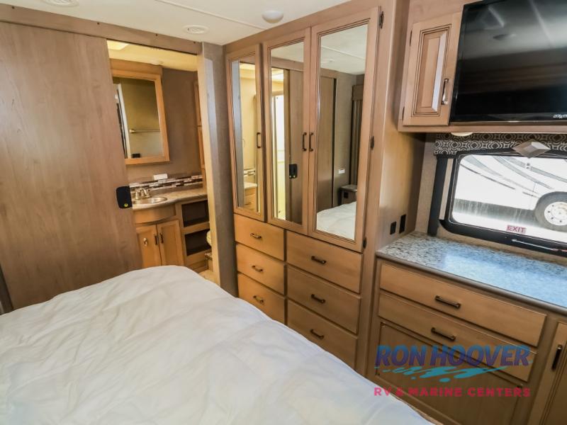 2020 THOR MOTOR COACH 35M - Image 25