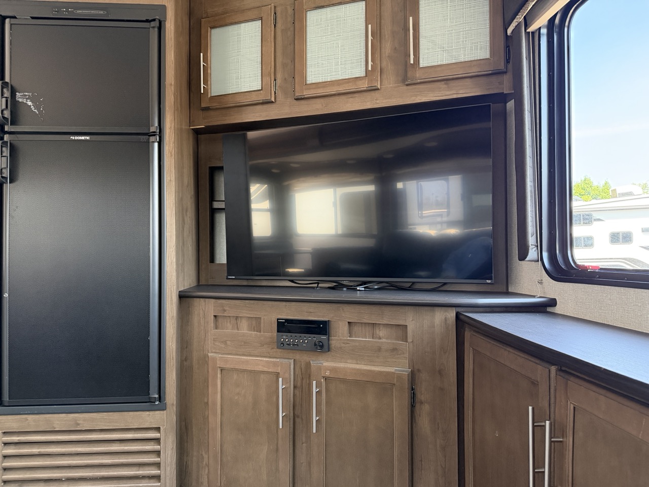 2019 Keystone Cougar Half-Ton West 25RESWE - Image 7