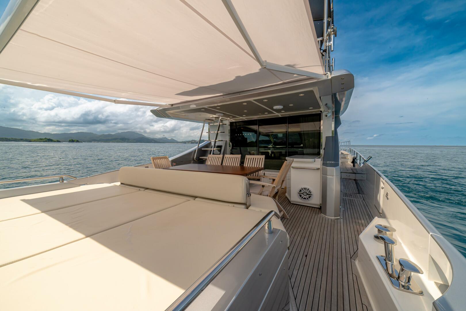 2017 Azimut 77S - Image 36