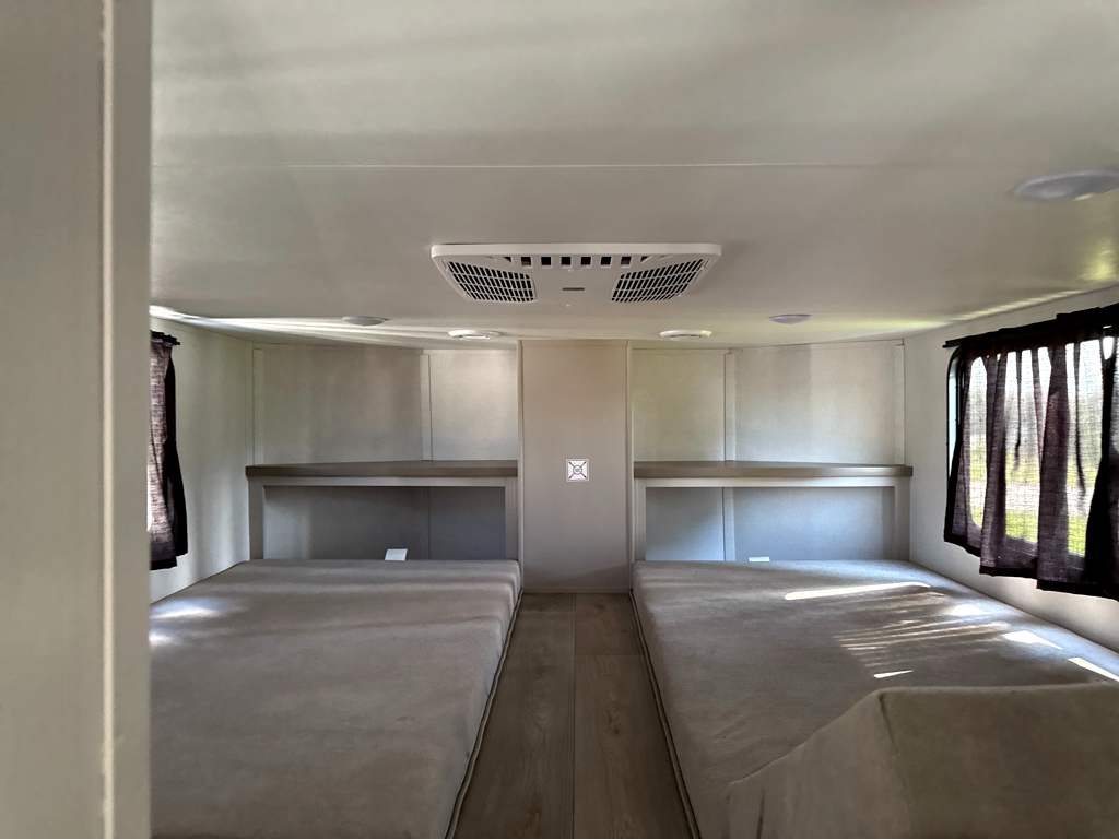 2027 JAYCO JAY FLIGHT BUNGALOW JAYLOFTDS - Image 21