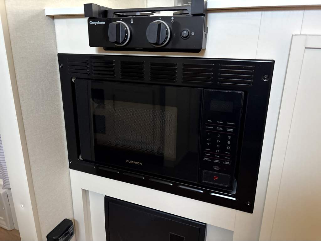 2026 GRAND DESIGN TRANSCEND 131DL - Image 11