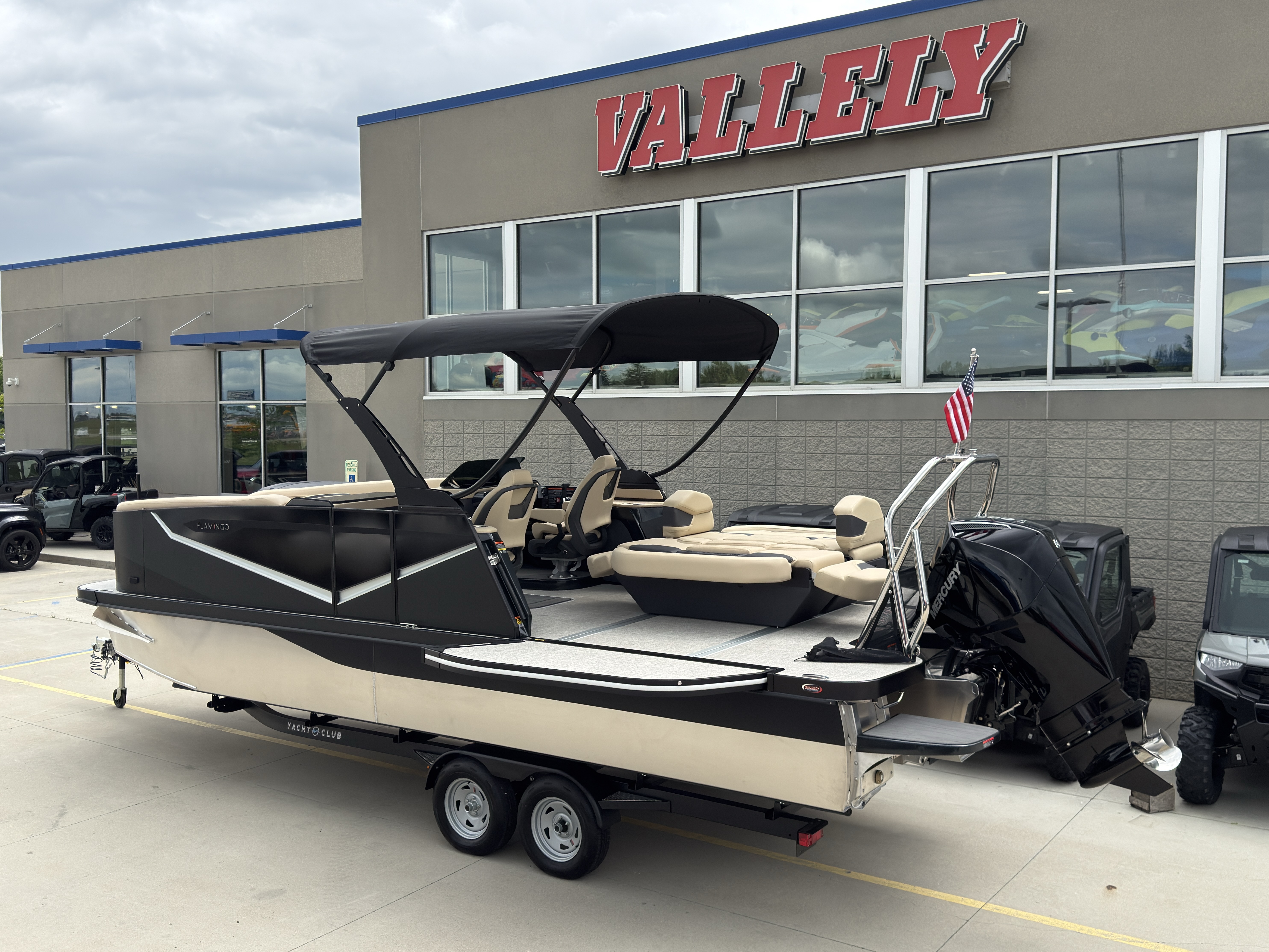 2027 Flamingo Rove 245