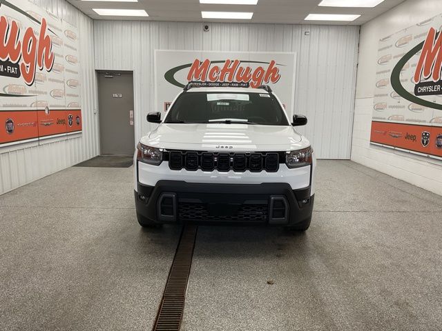 2026 Jeep Cherokee LAREDO 4X4 - Image 2