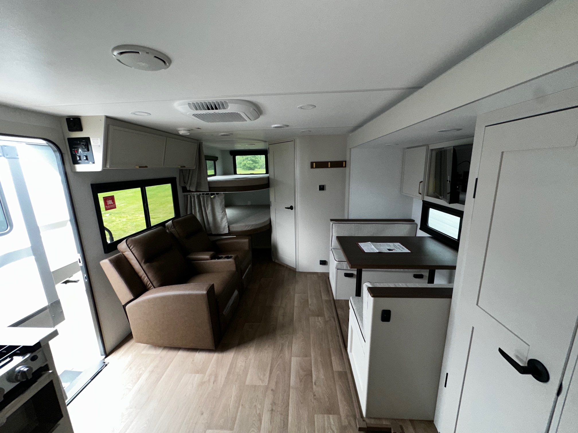 2027 Grand Design Imagine XLS 25DBE - Image 13