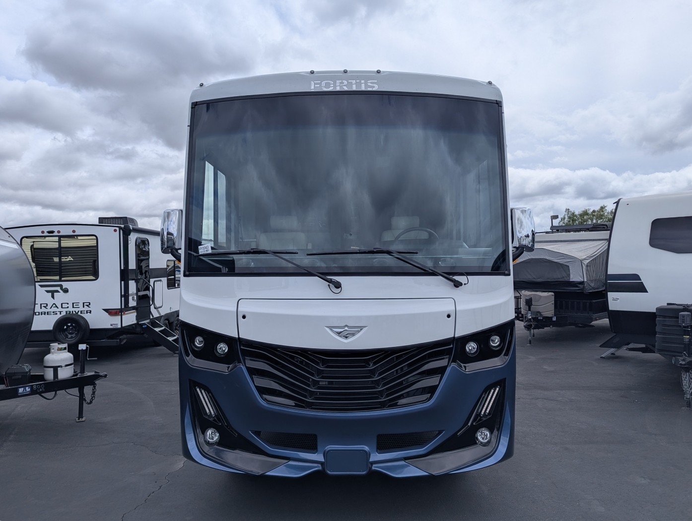 2026 Fleetwood Fortis 32RW - Image 2
