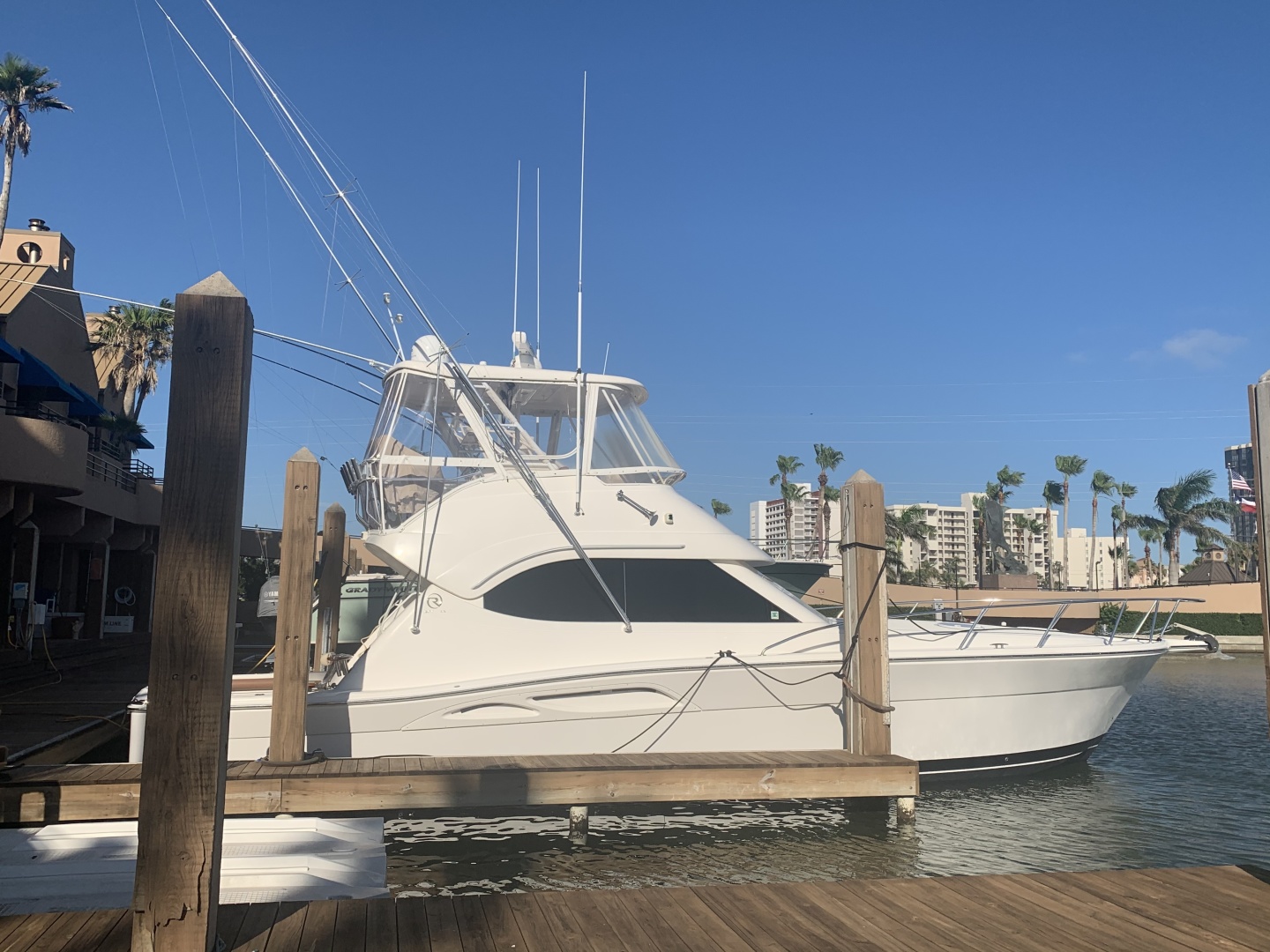 2008 Riviera 42 Flybridge - Image 6
