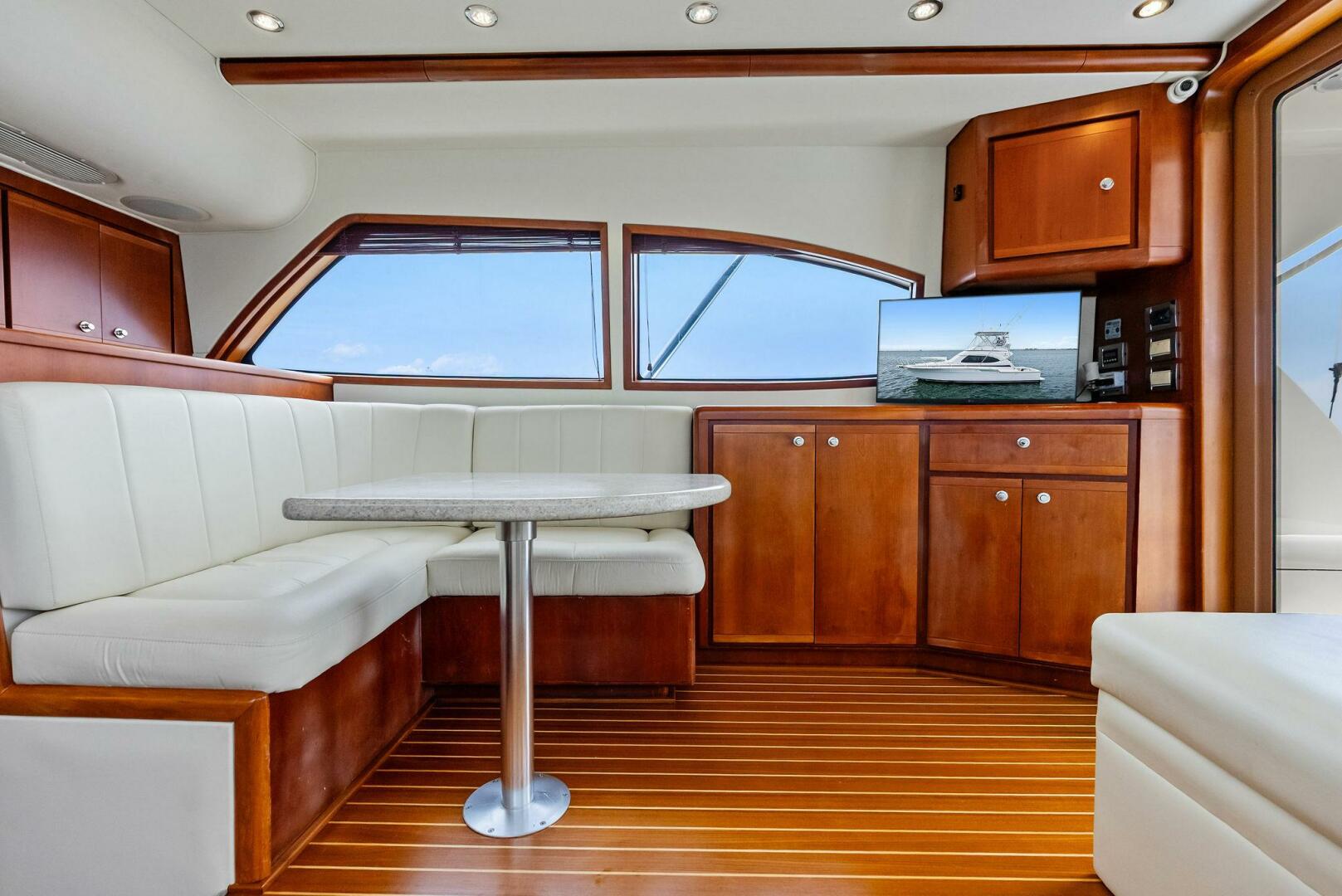 2006 BERTRAM Convertible Base - Image 34