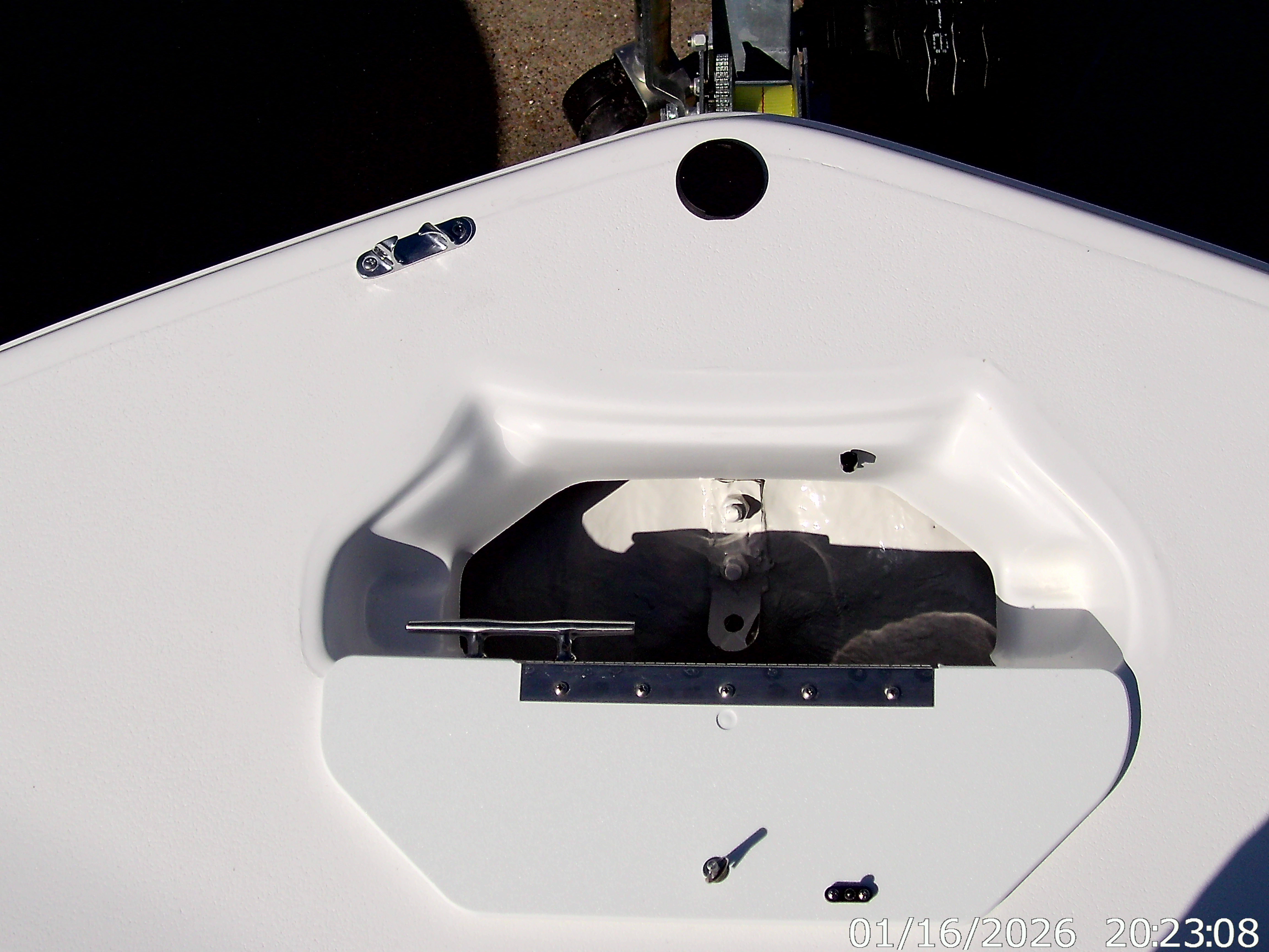 2026 HURRICANE 2026 FUNDECK 198 RE - Image 8